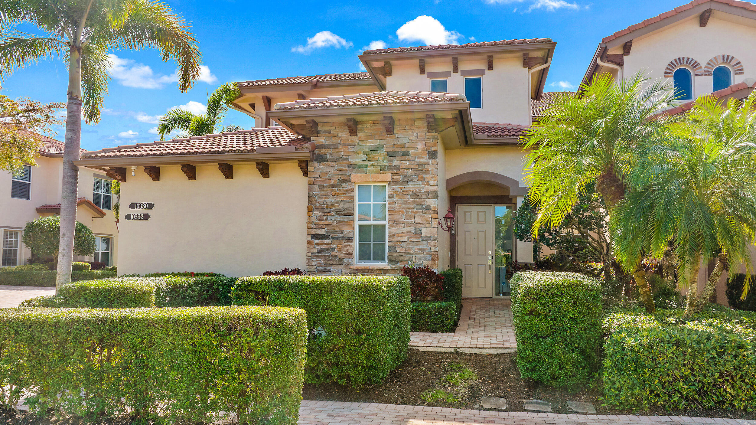 ORCHID RESERVE CONDO - Ibis - Residential