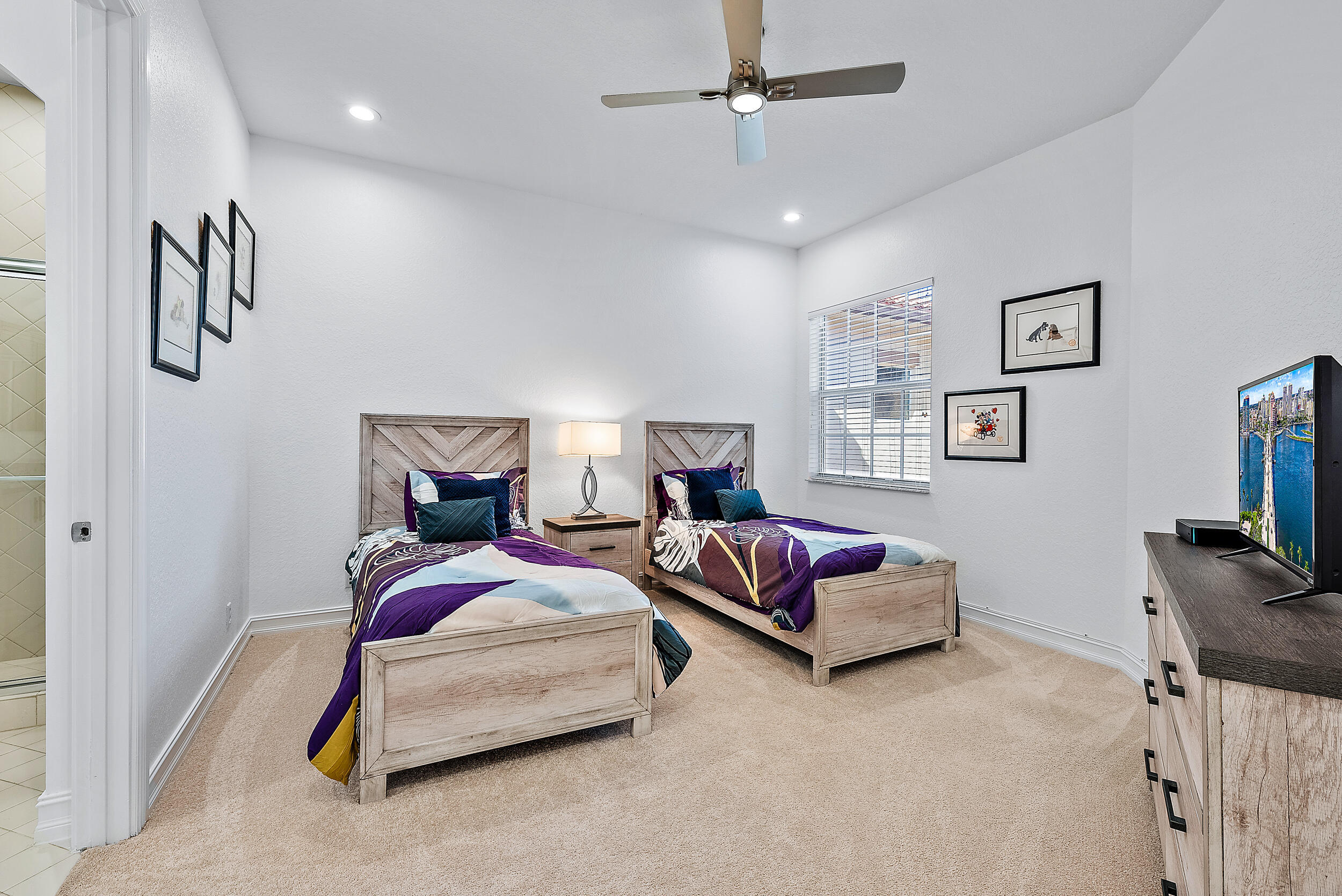 ORCHID RESERVE CONDO - Ibis - Residential