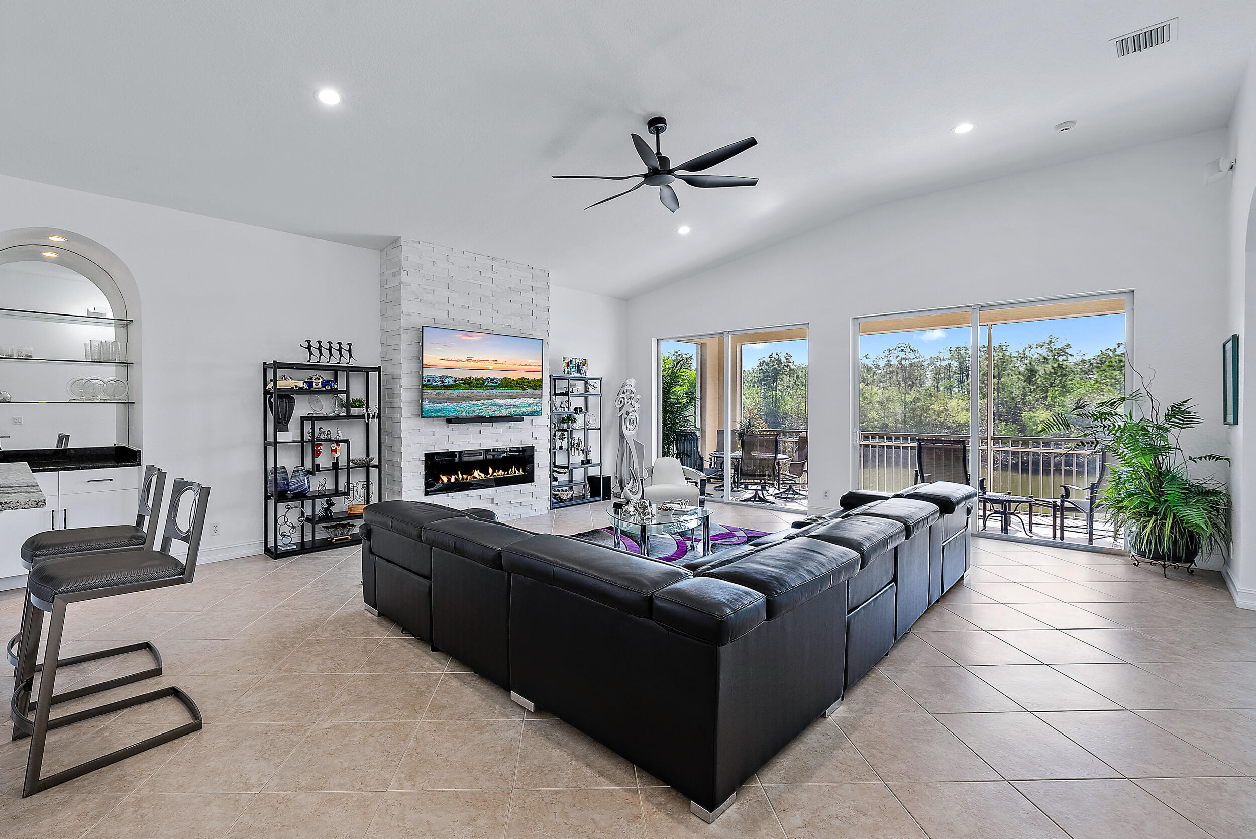 ORCHID RESERVE CONDO - Ibis - Residential