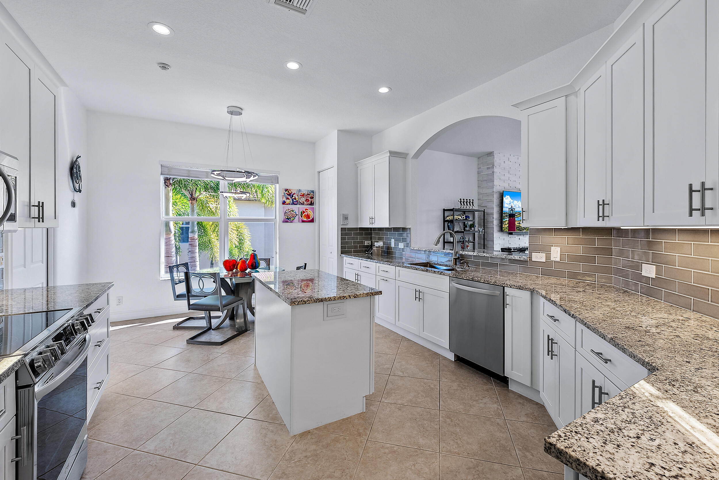 ORCHID RESERVE CONDO - Ibis - Residential