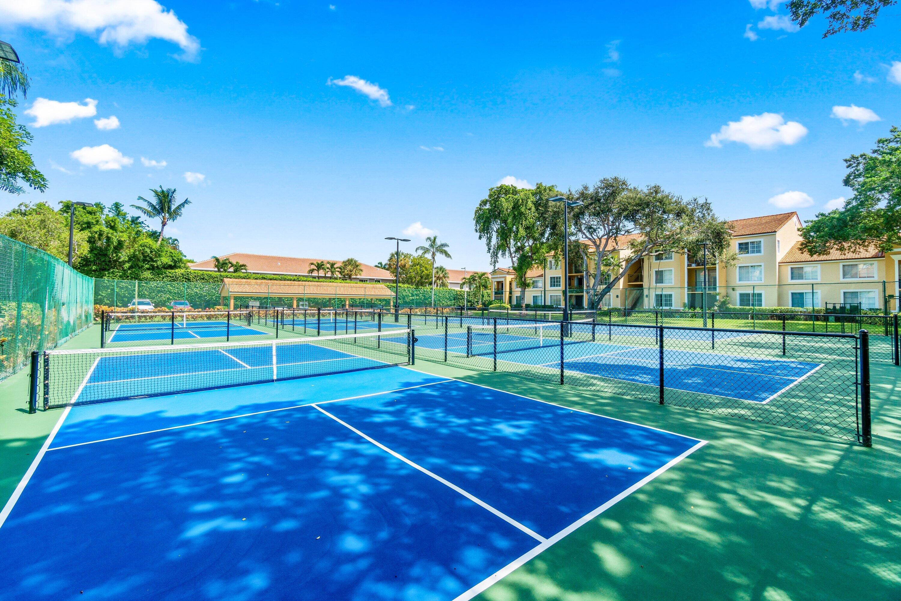 YACHT CLUB ON THE INTRACOASTAL CONDO - Residential