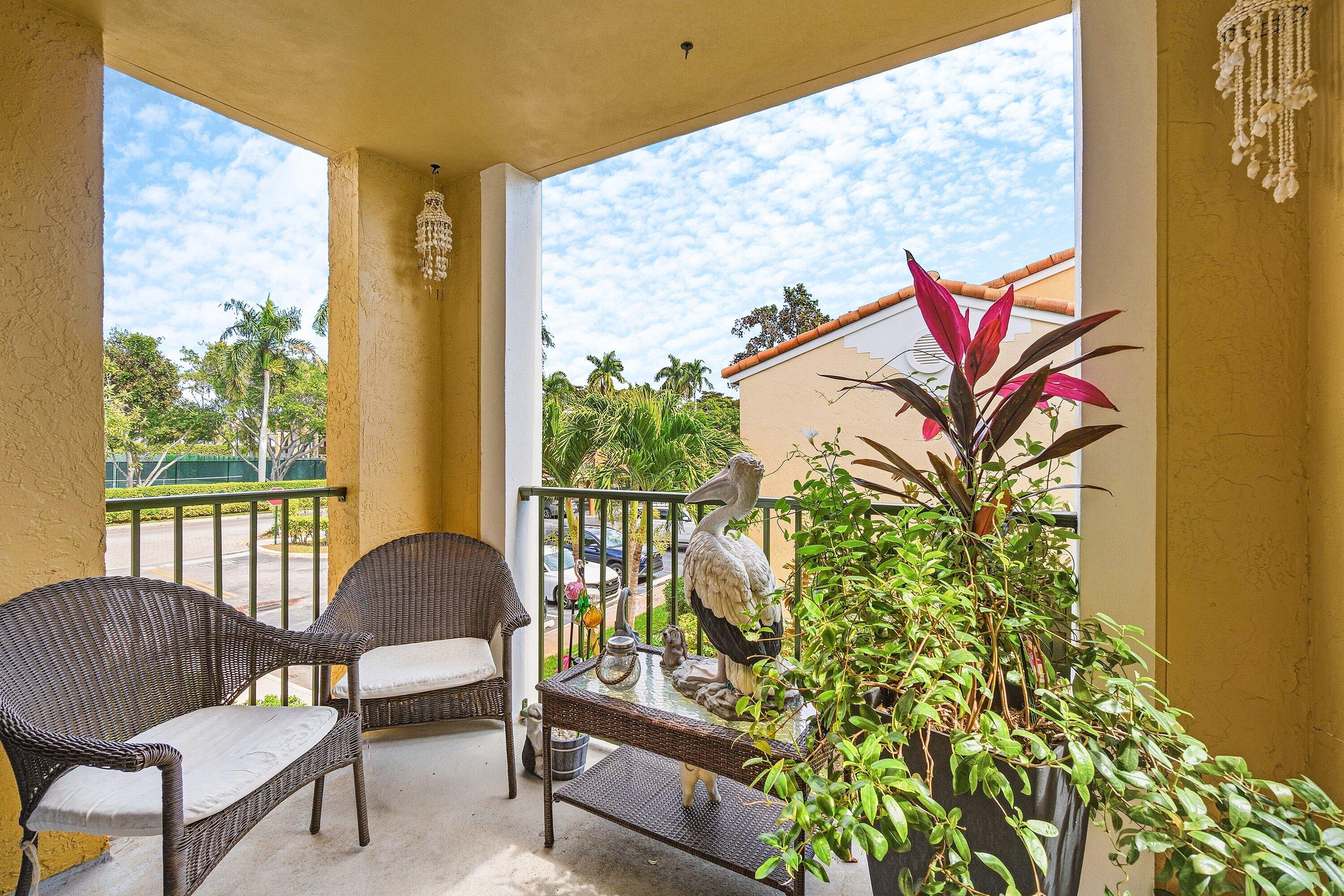 YACHT CLUB ON THE INTRACOASTAL CONDO - Residential