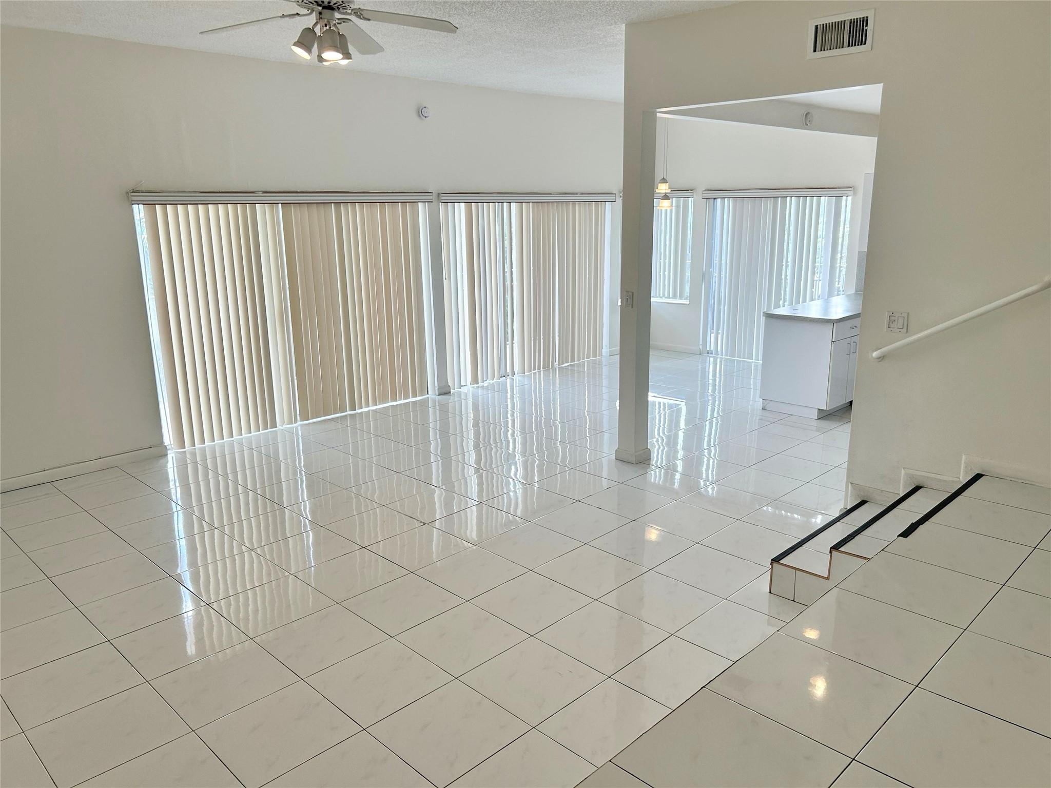 Emerald Isles West Ph 1 C - Residential Lease
