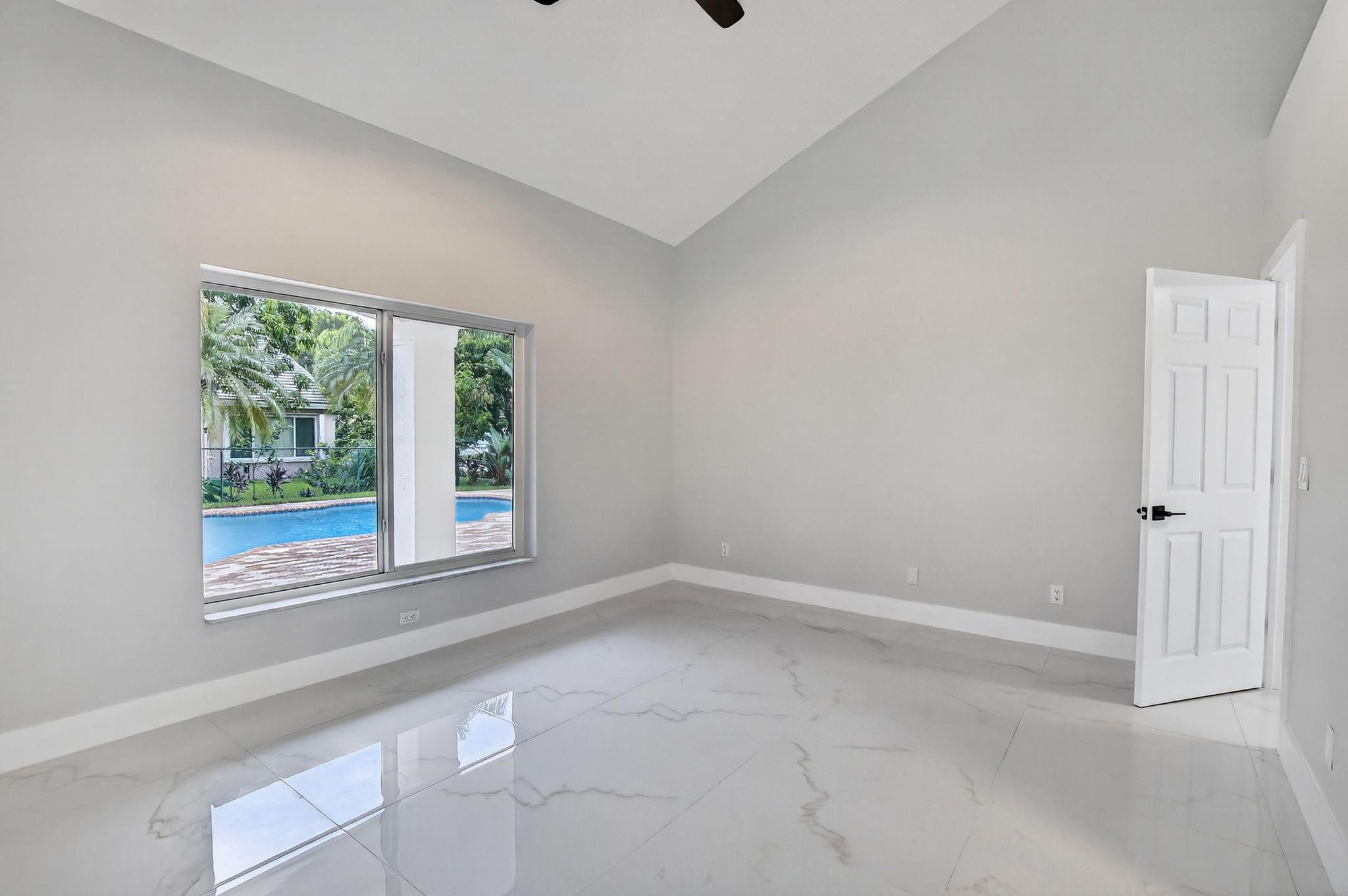 Heftler Homes At Pembroke - Residential