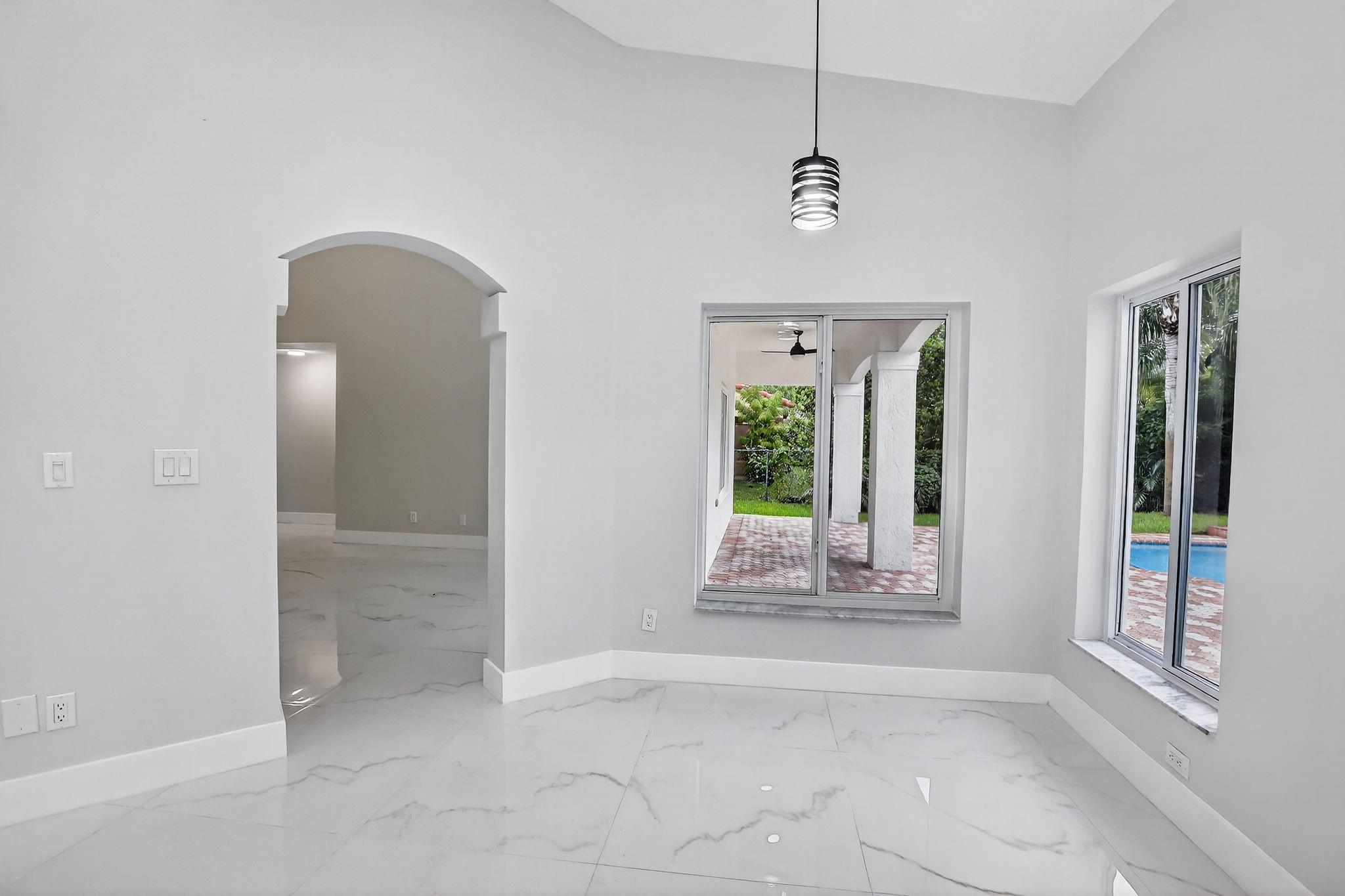 Heftler Homes At Pembroke - Residential