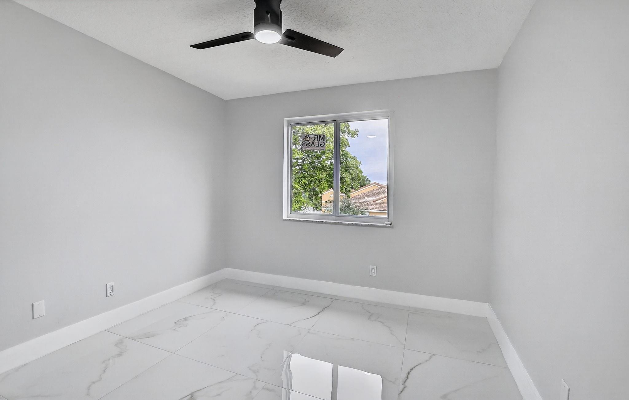 Heftler Homes At Pembroke - Residential