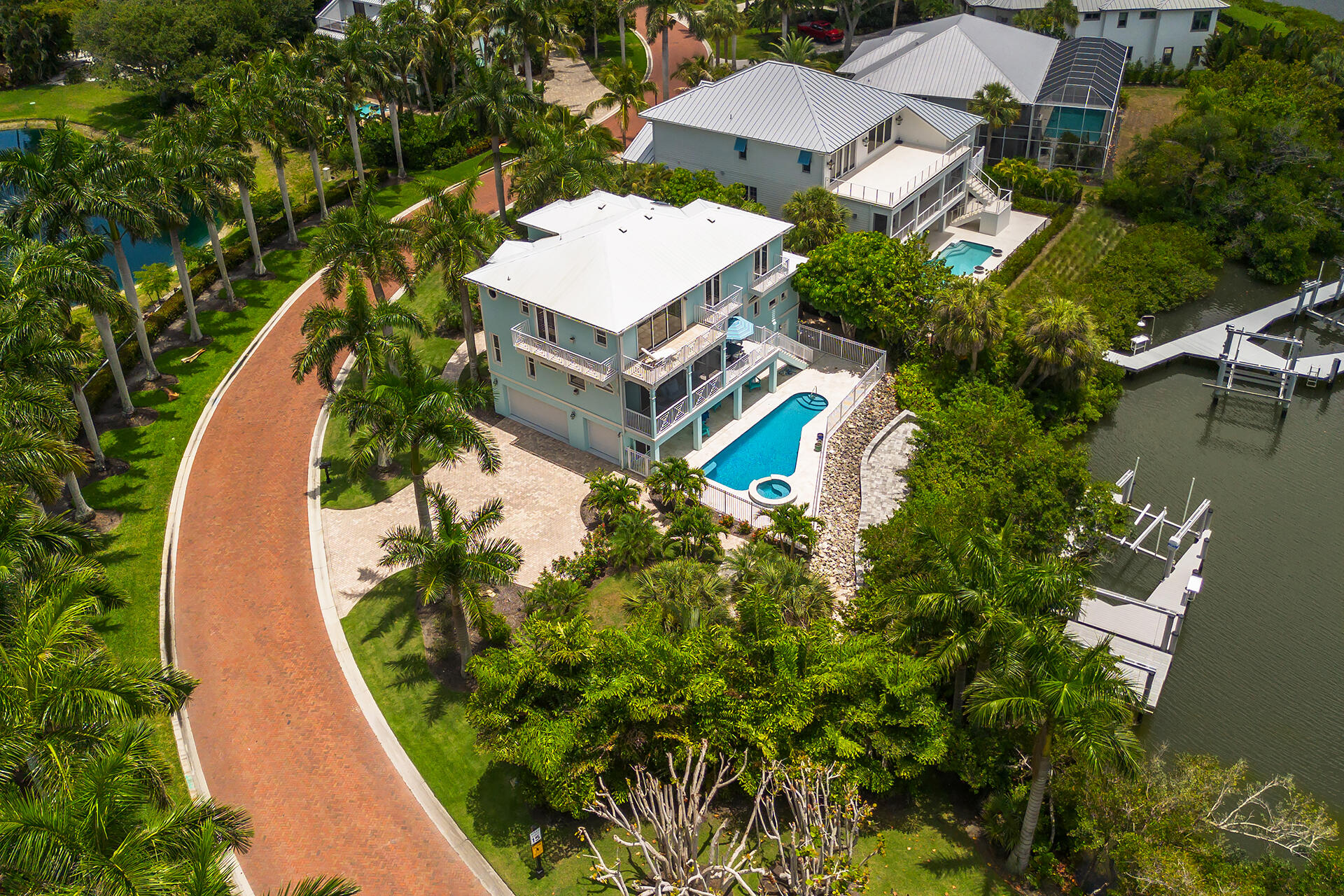 98 Southport Cove