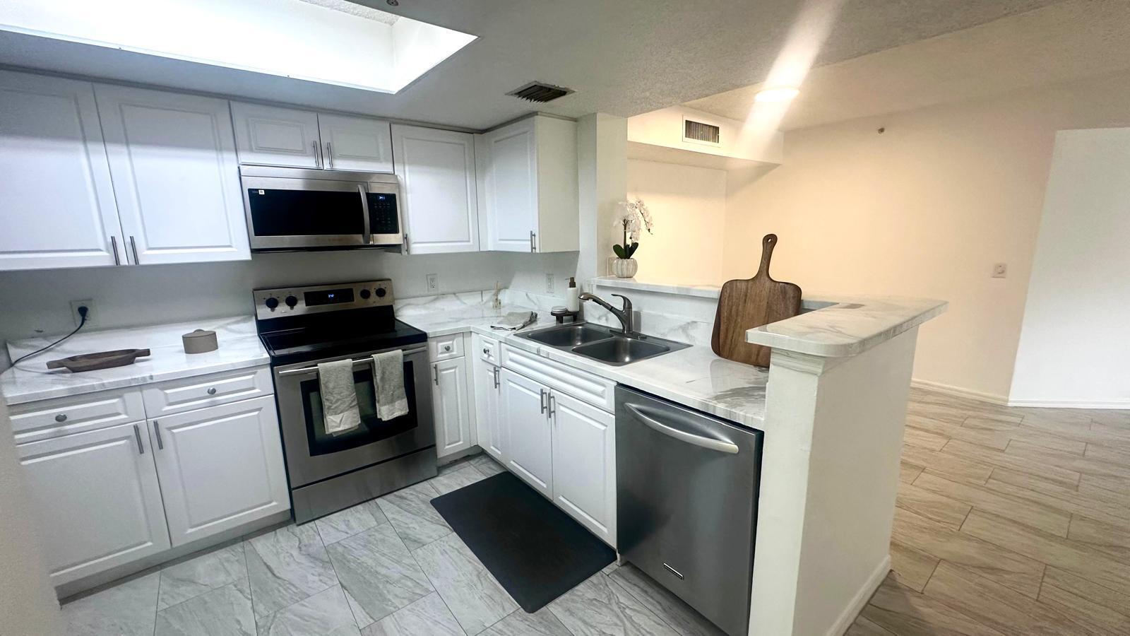 EVERGREEN LAKES CONDO - Residential