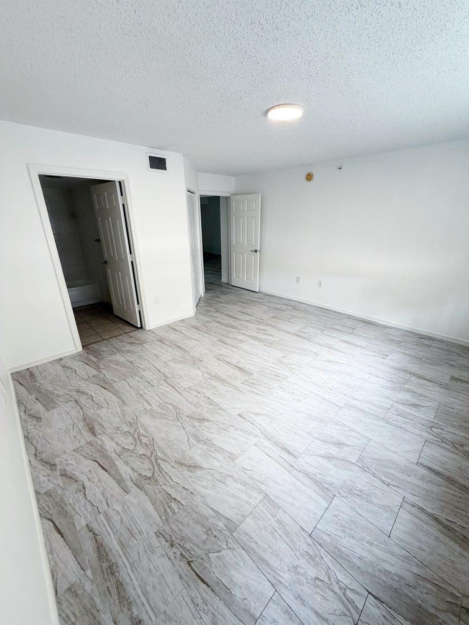 EVERGREEN LAKES CONDO - Residential