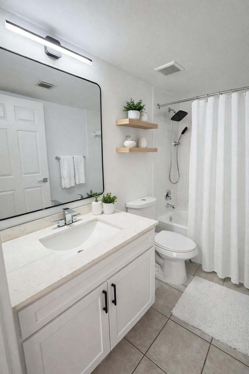 EVERGREEN LAKES CONDO - Residential