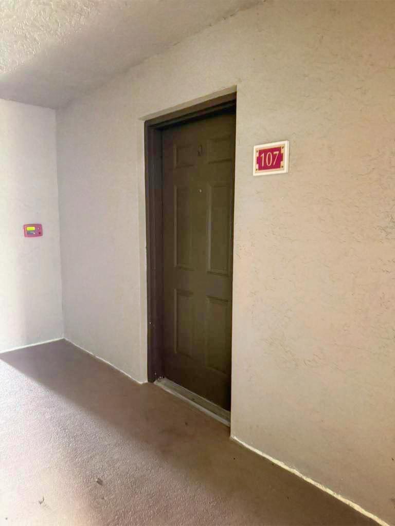 EVERGREEN LAKES CONDO - Residential