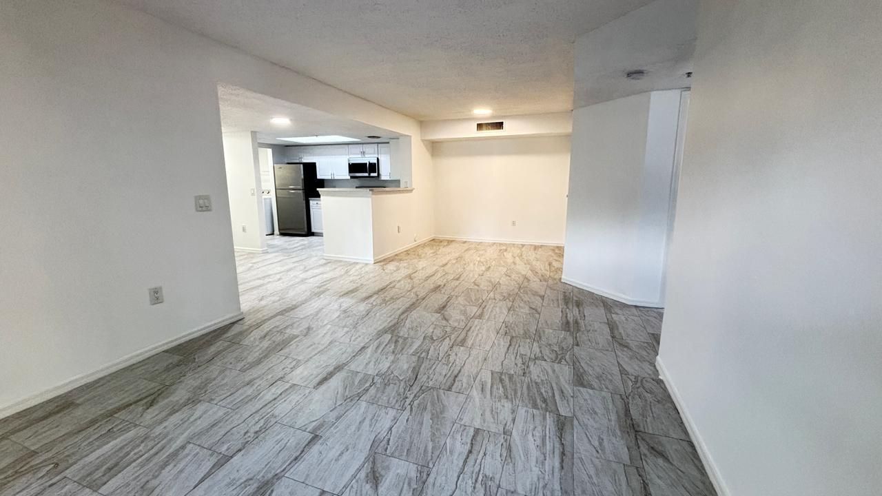 EVERGREEN LAKES CONDO - Residential