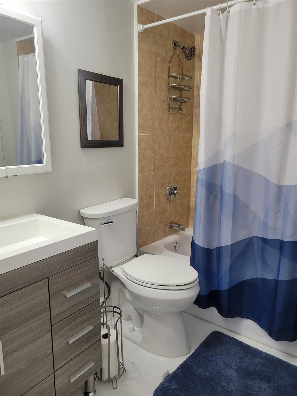 Allington Towers North Co - Residential Lease