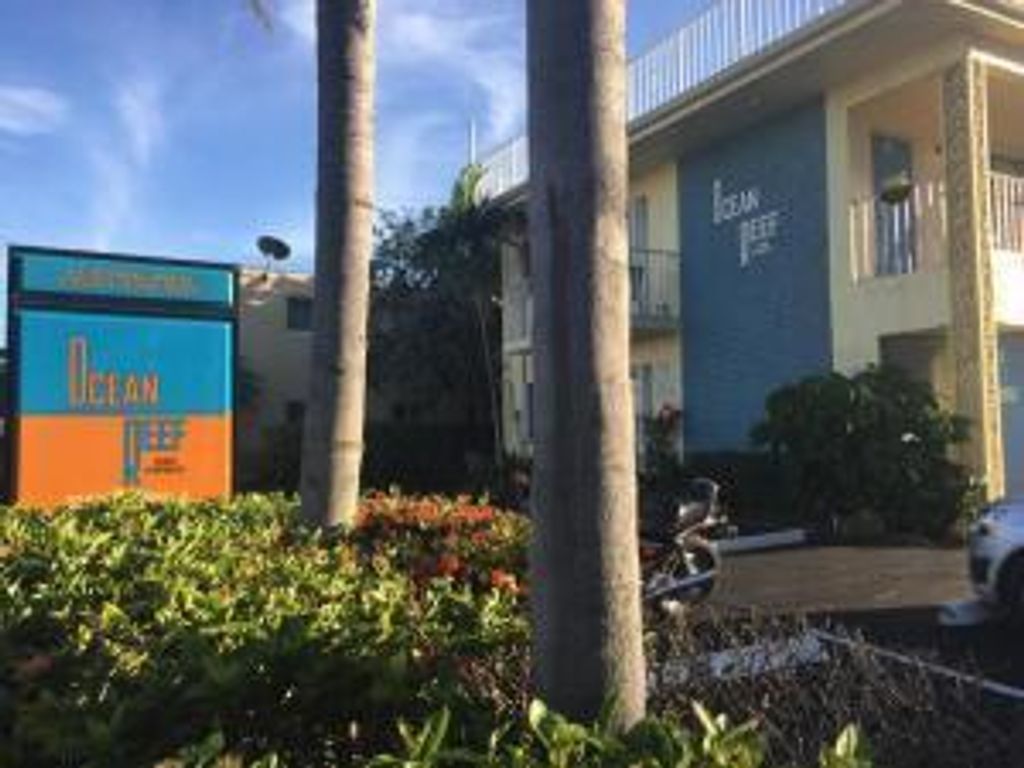 Photo of 217 SE 20th Avenue #3, Deerfield Beach, FL 33441 (MLS # R11102193)