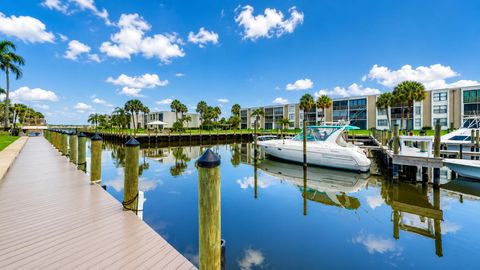 Photo of 1950 SW Palm City Road #10106, Stuart, FL 34994 (MLS # B26050561)