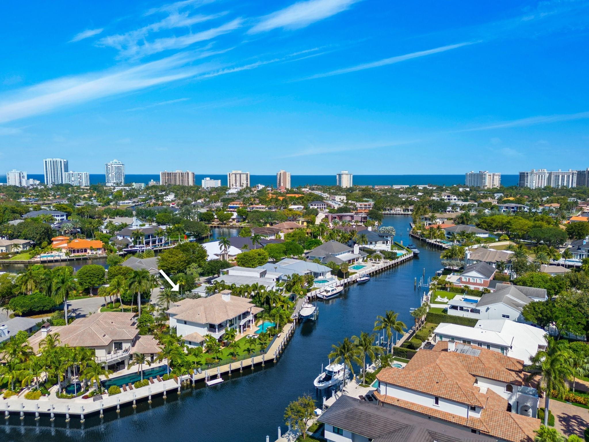 BAY COLONY - Residential