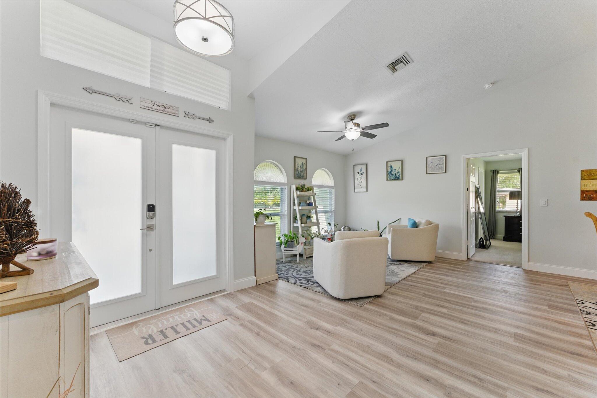 11383 59th Street N