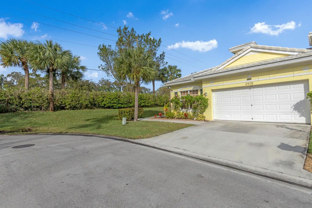 Photo of 4970 Grinnell Street, Lake Worth, FL 33463 (MLS # R10947268)