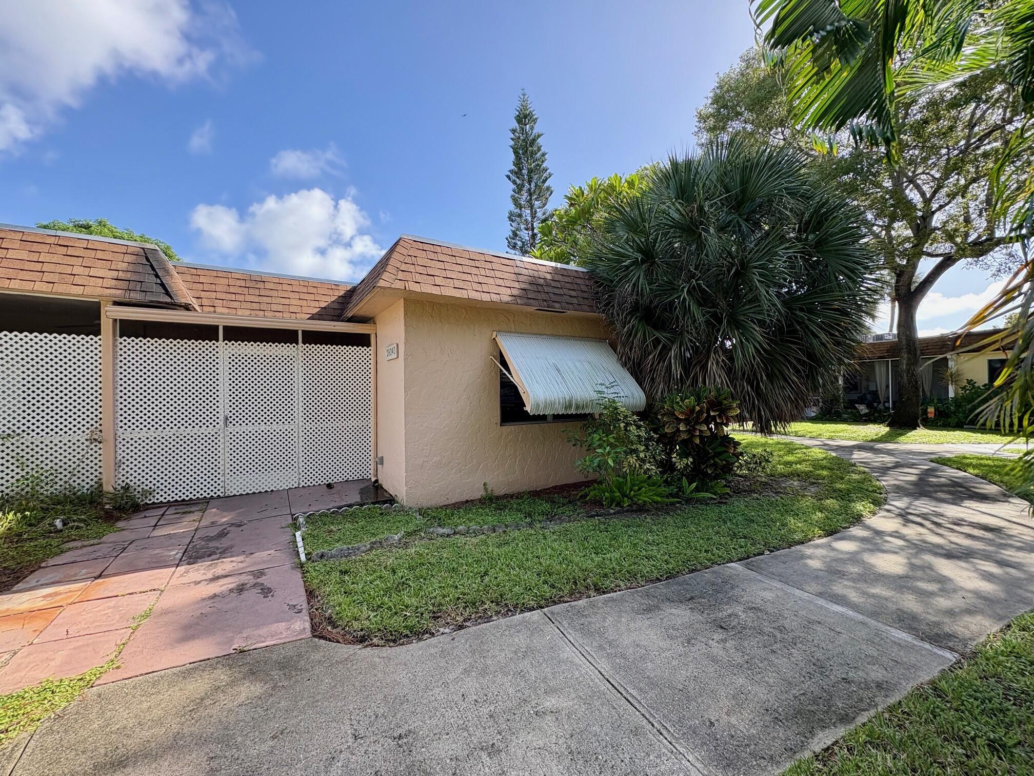 View photos, virtual tours, details... 2804 SW Natura Boulevard D