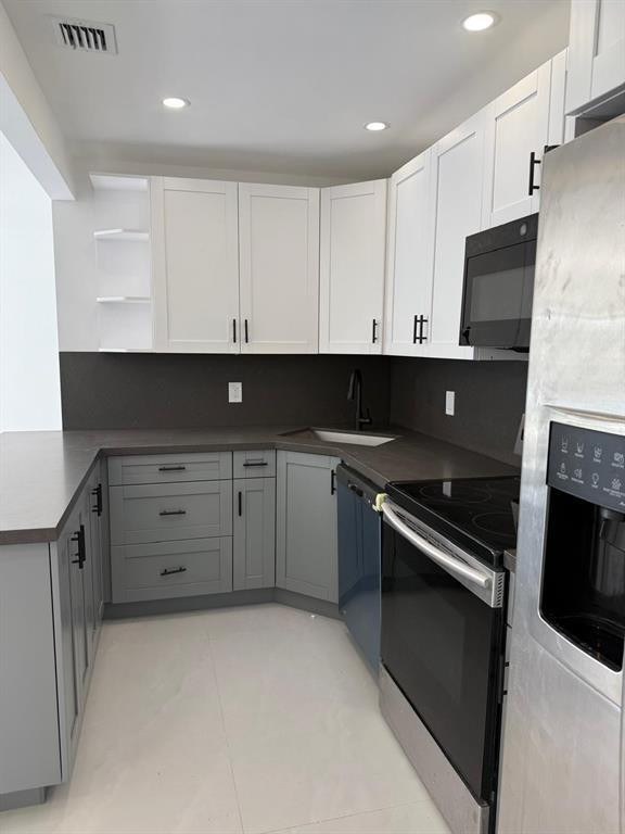 Sunset Lake Park 48-46 B - Residential Lease