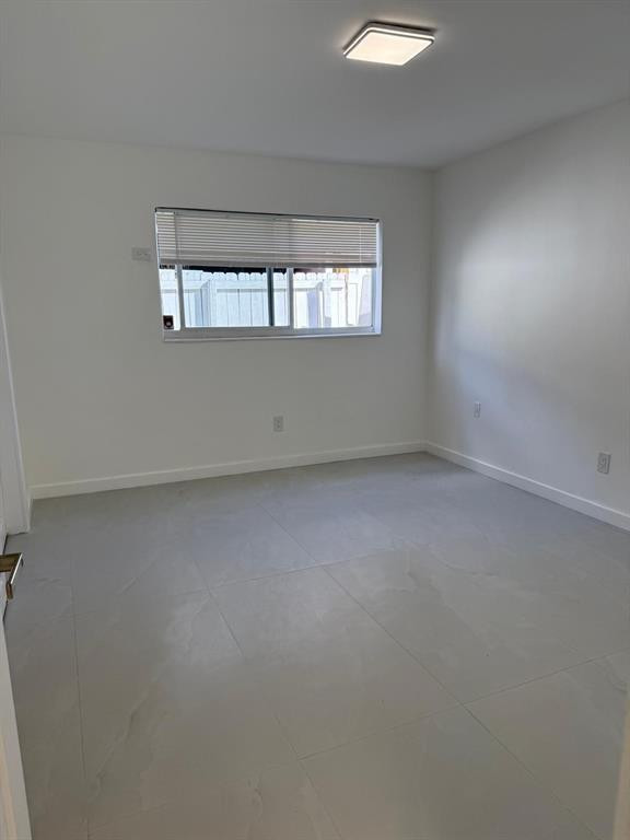 Sunset Lake Park 48-46 B - Residential Lease