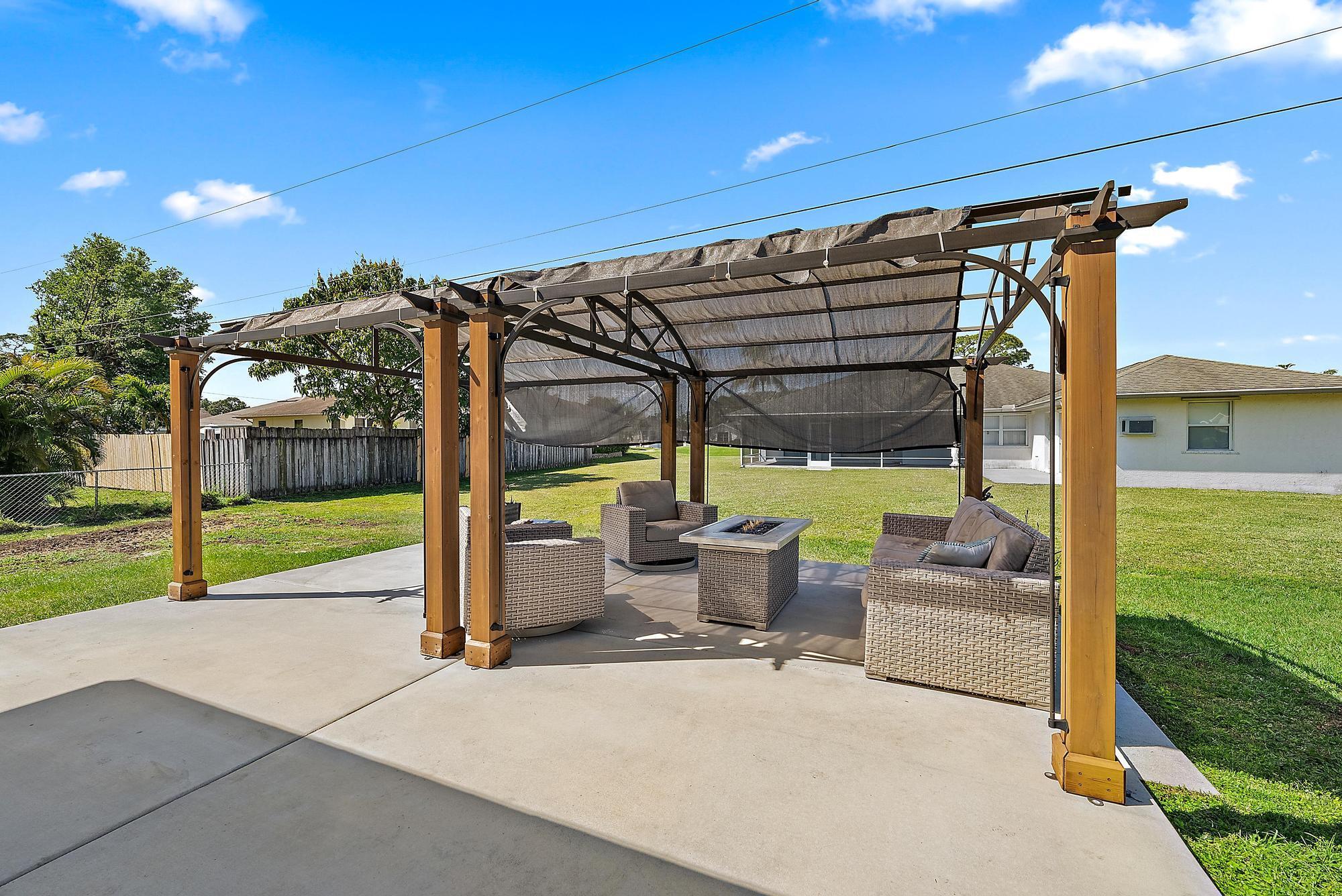 PORT ST LUCIE SECTION 2 - Residential