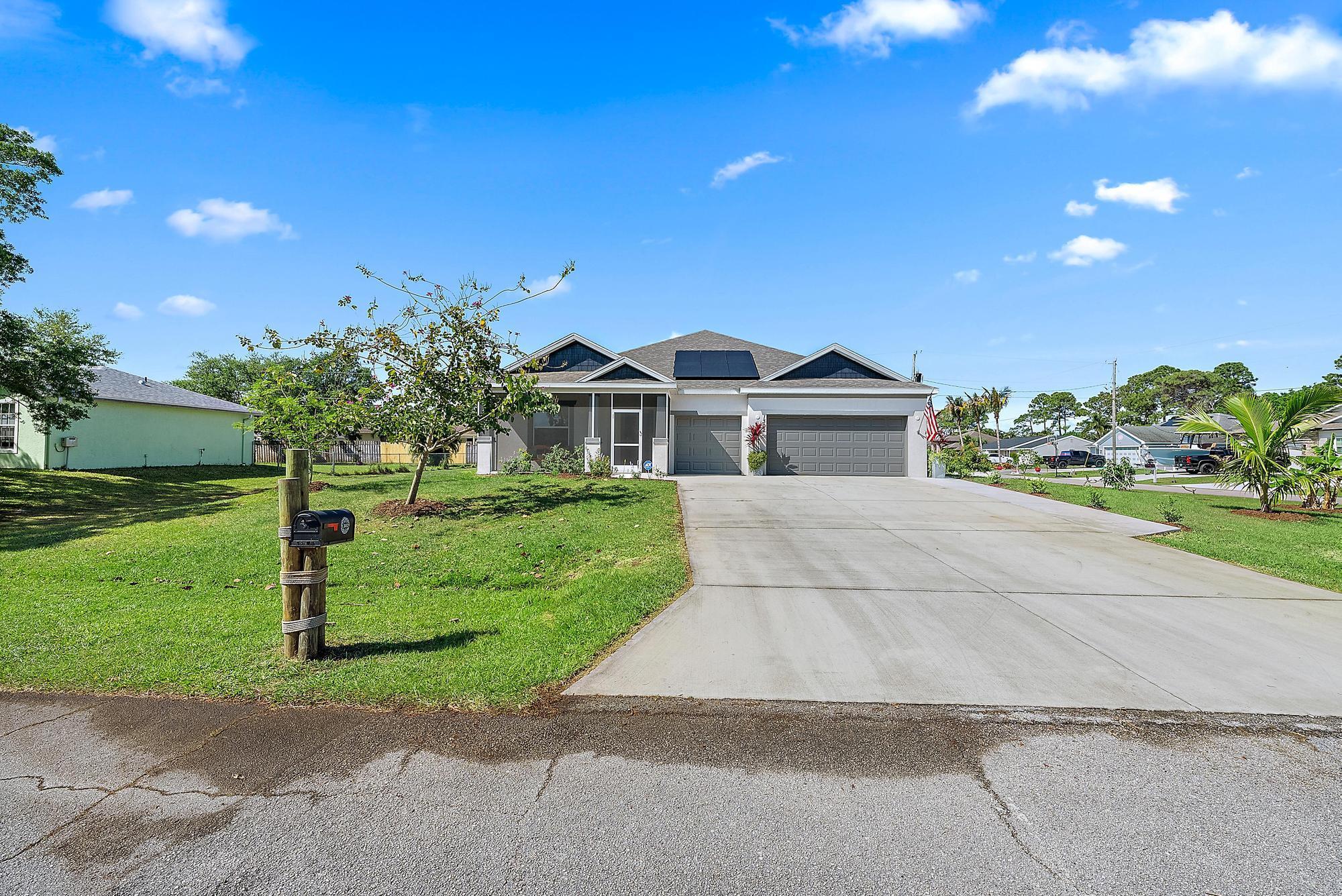 1302 SE Naples Lane