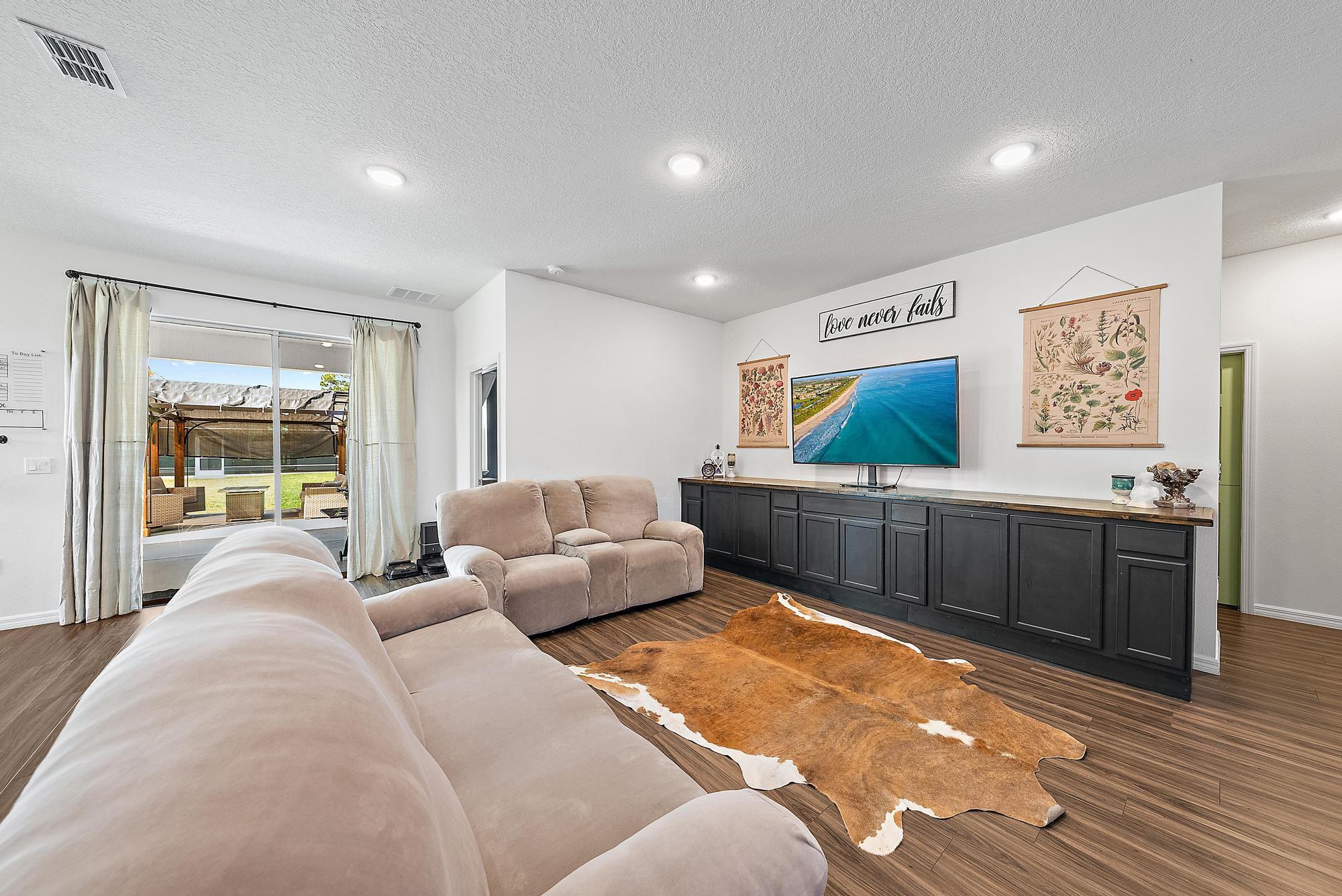 PORT ST LUCIE SECTION 2 - Residential