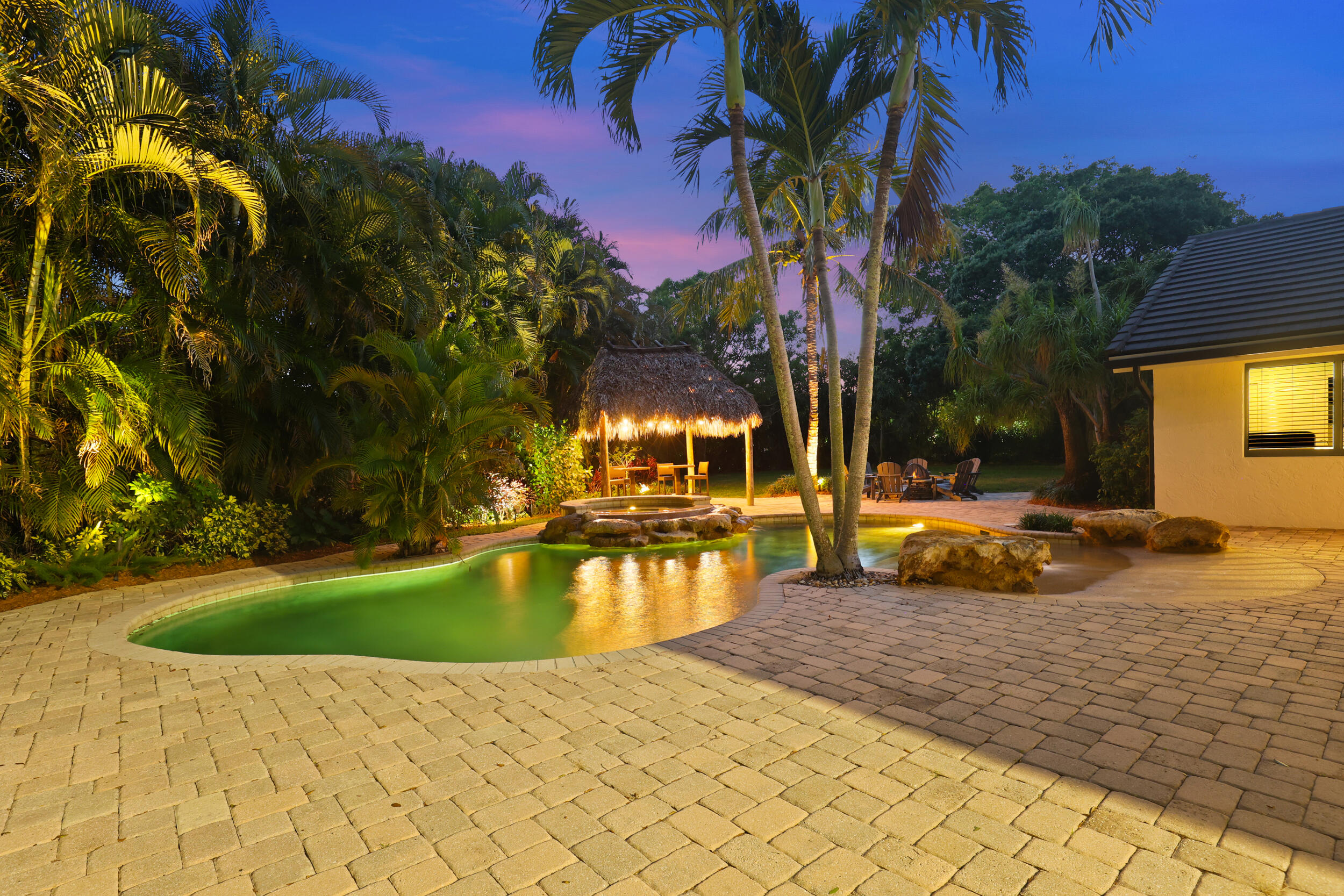 VERONA WOODS - Residential