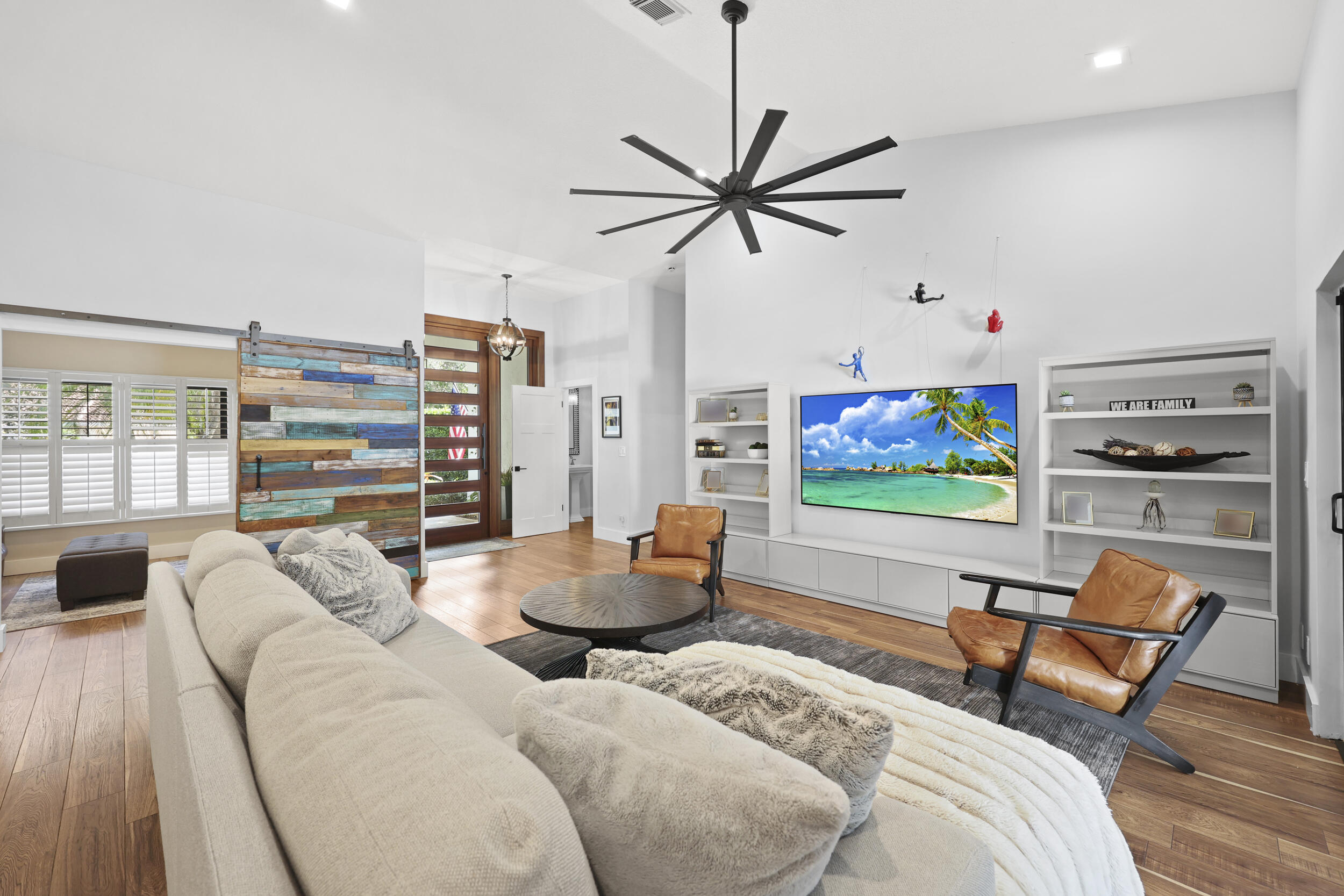 VERONA WOODS - Residential