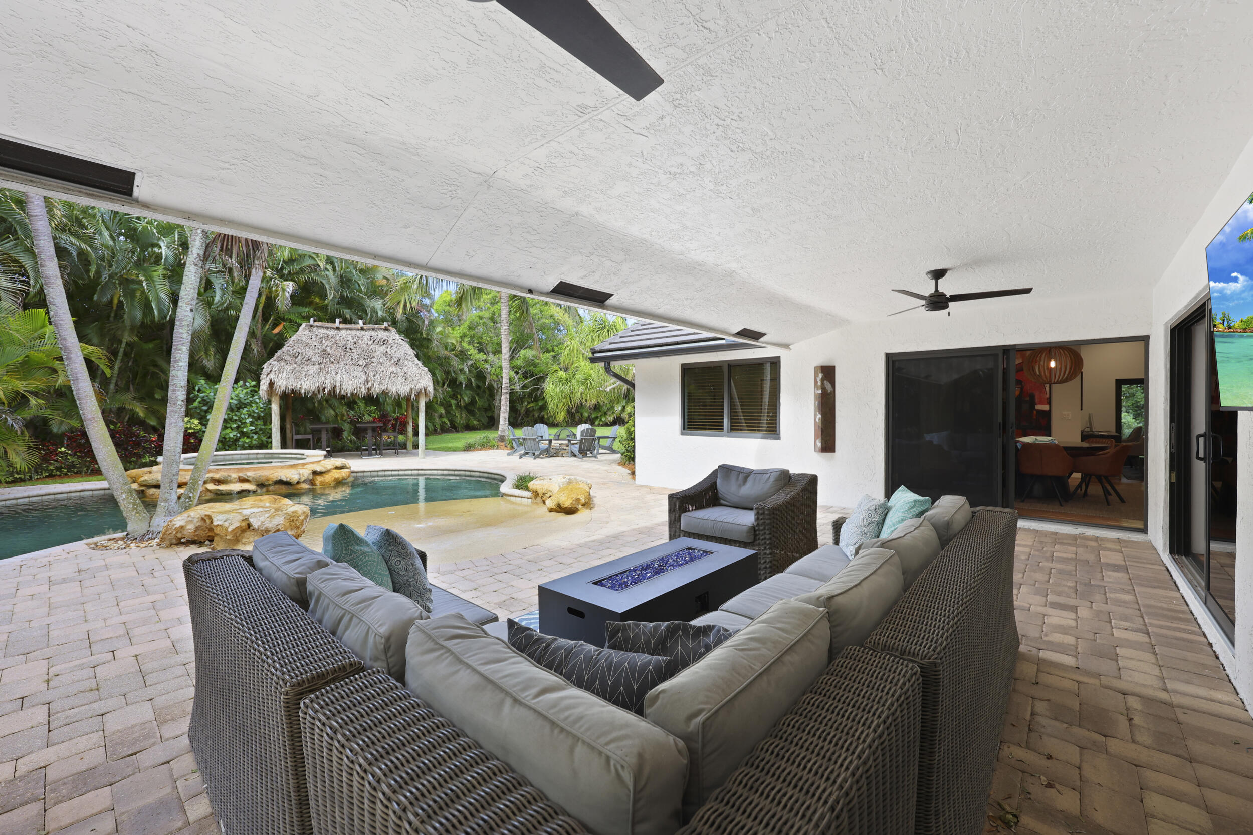 VERONA WOODS - Residential