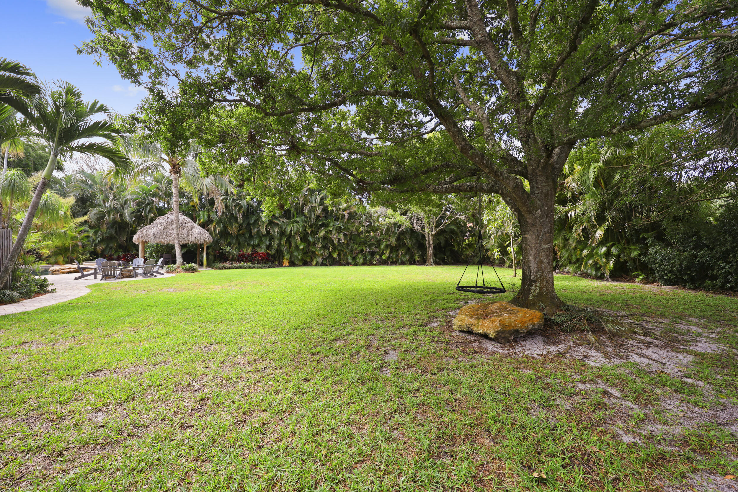 VERONA WOODS - Residential