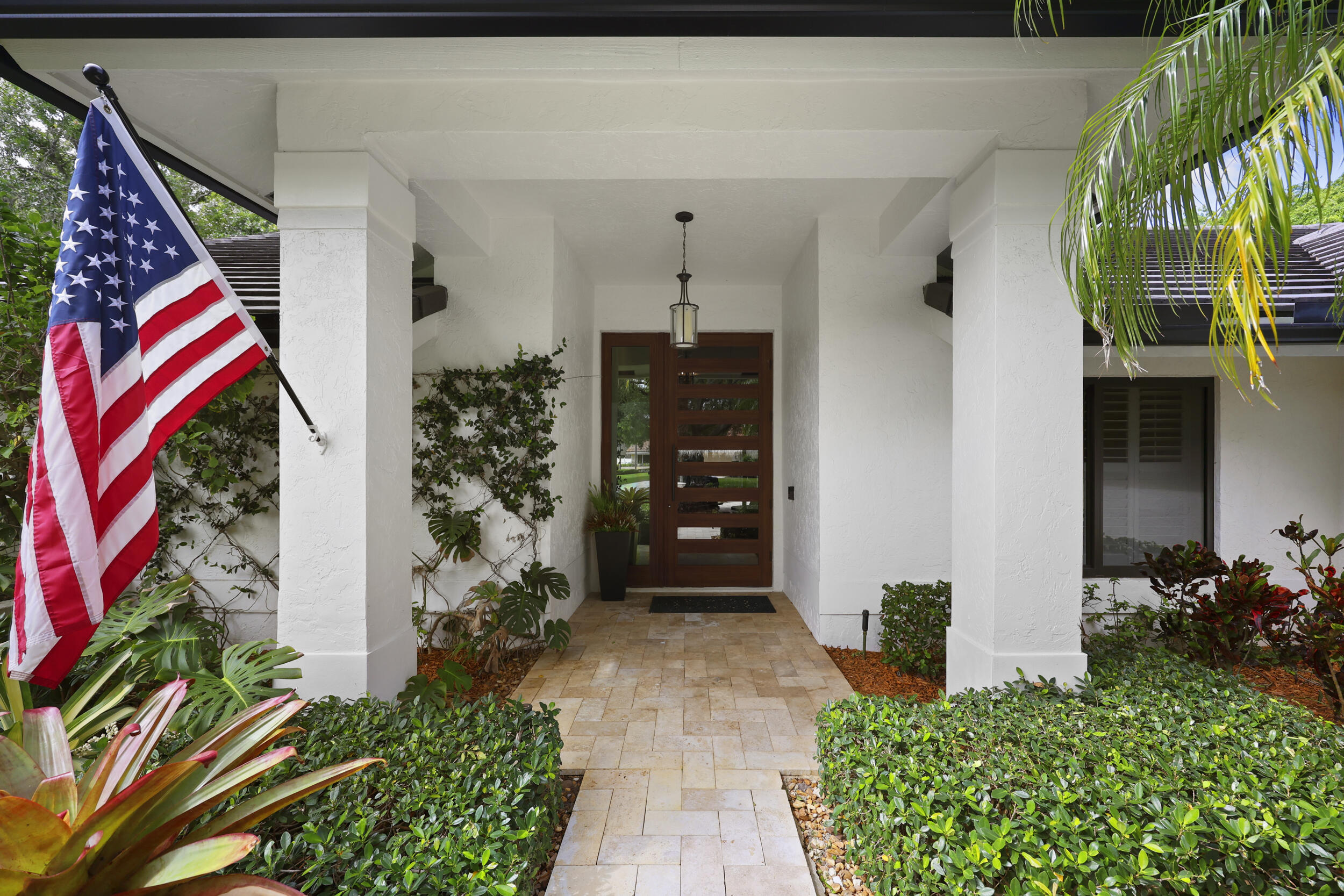 VERONA WOODS - Residential
