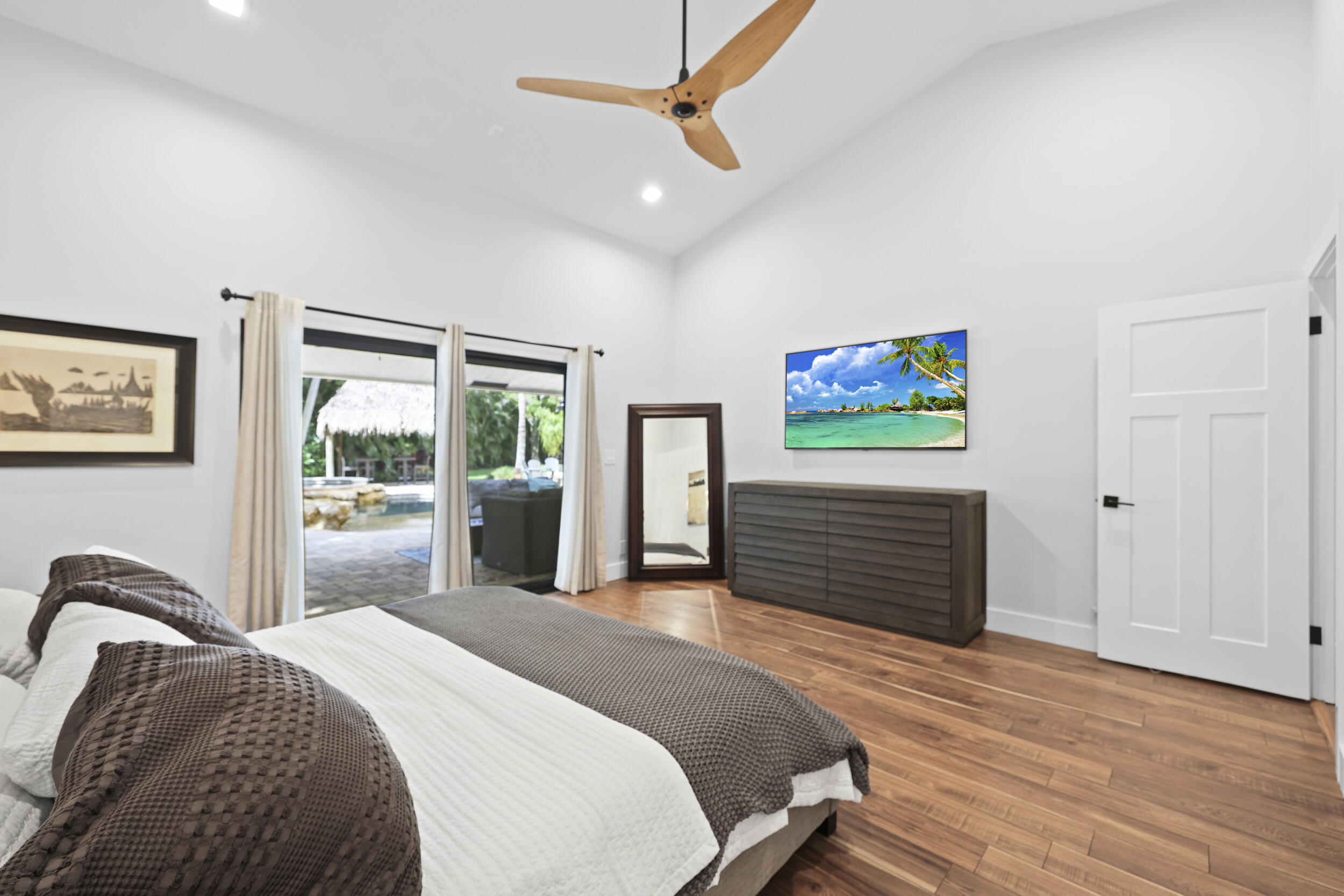 VERONA WOODS - Residential