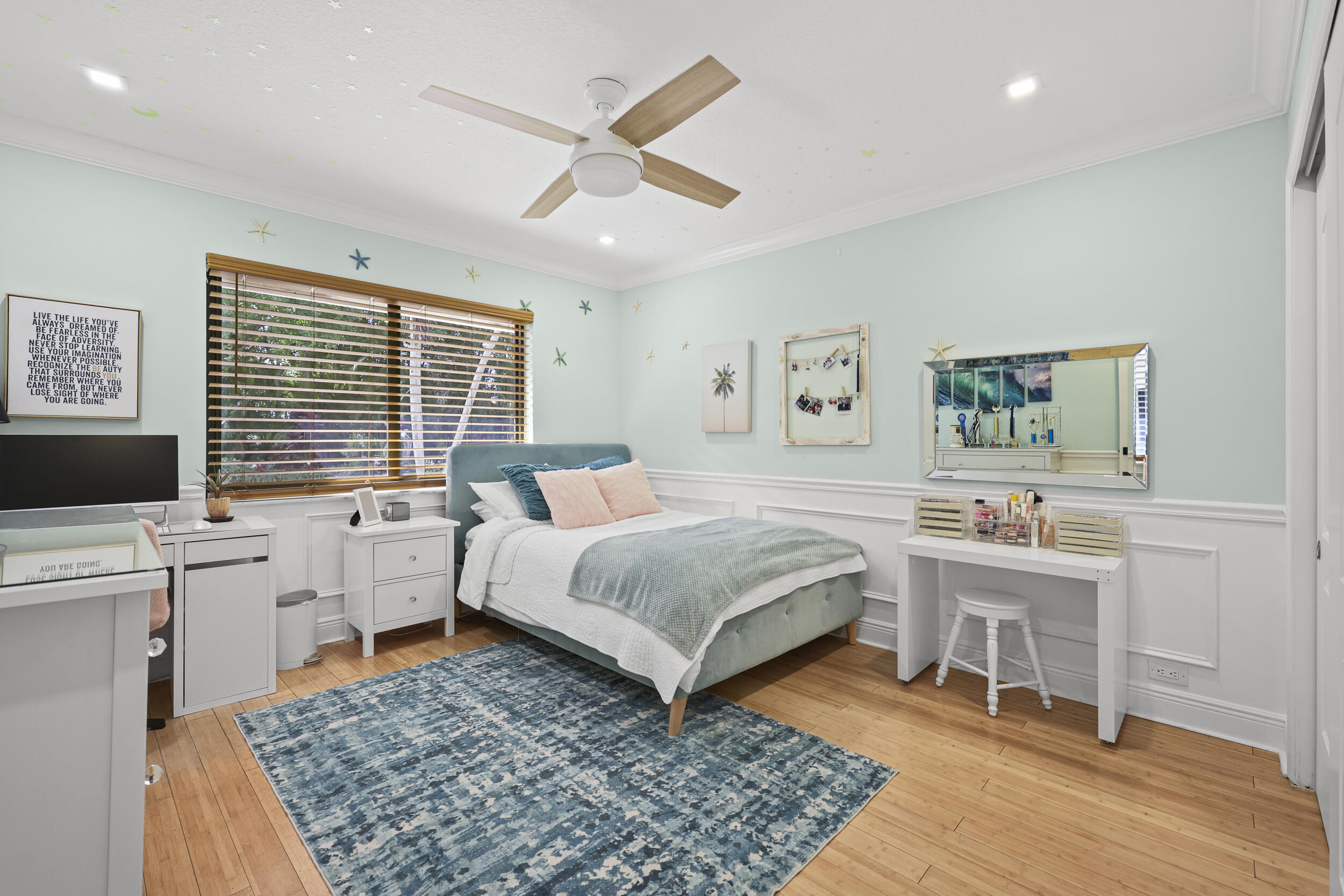 VERONA WOODS - Residential