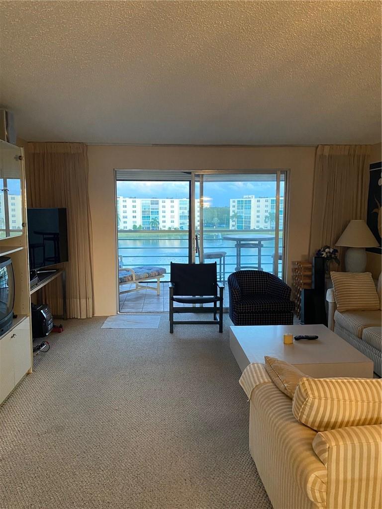 101 SE 3rd Ave 503