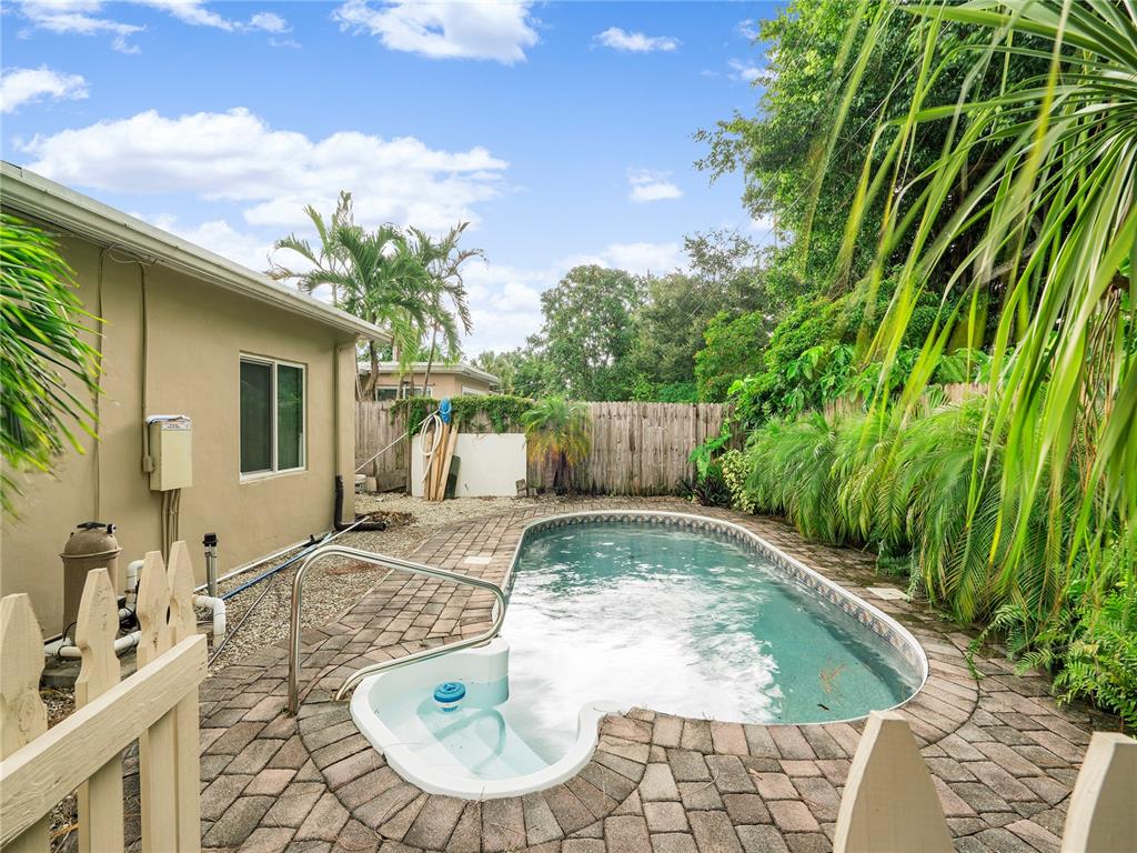 RIVERLAND VILLAGE SEC ONE - Residential