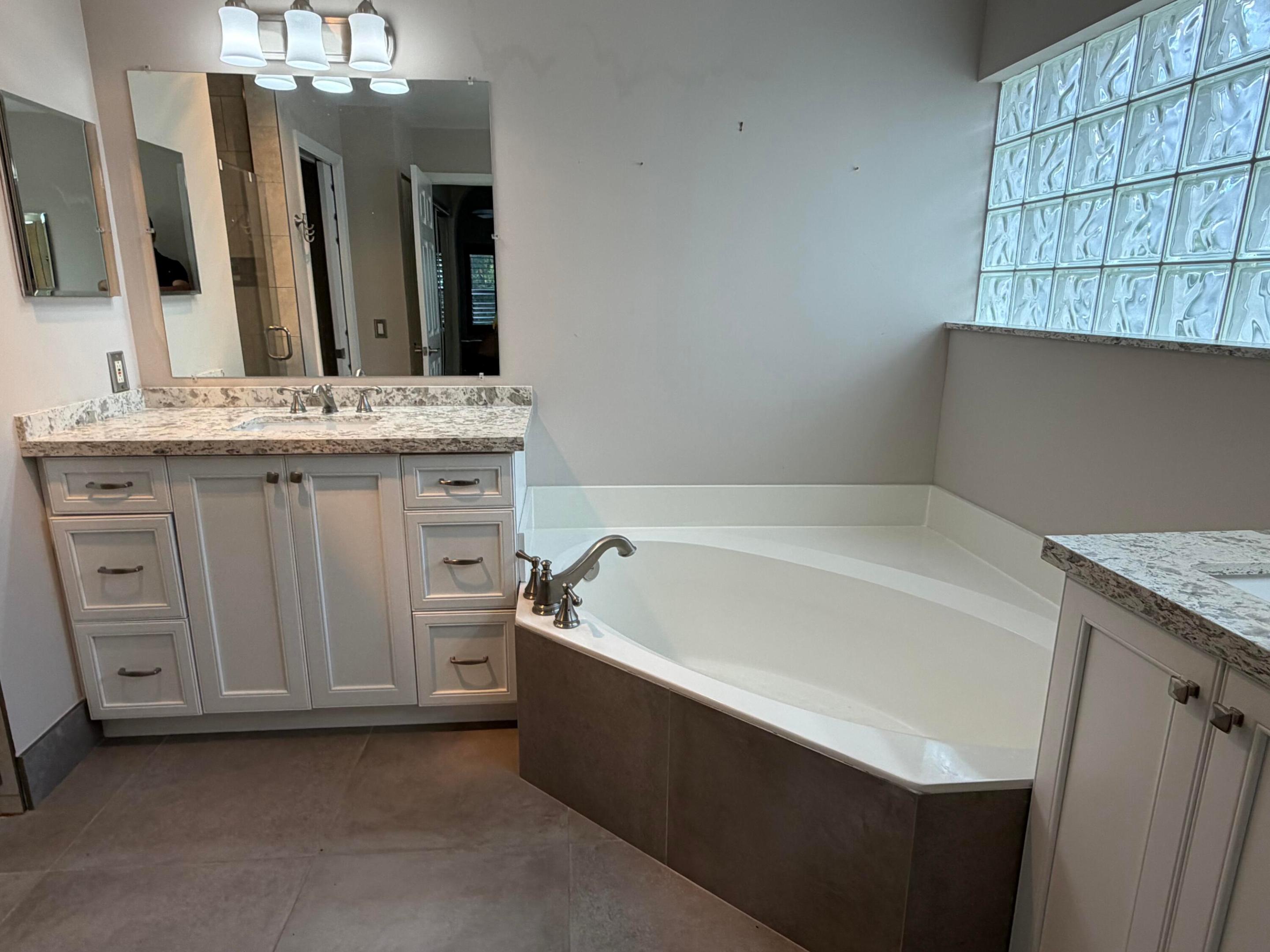 BOCA PINES 2 - Residential Lease