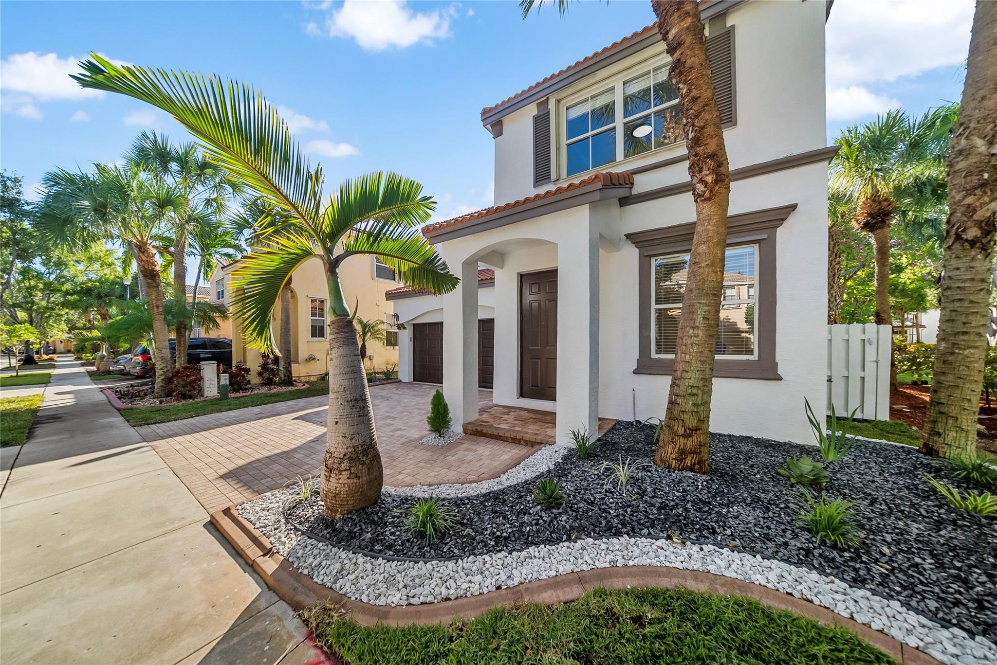 Riviera Isles III 172-36 - Residential Lease