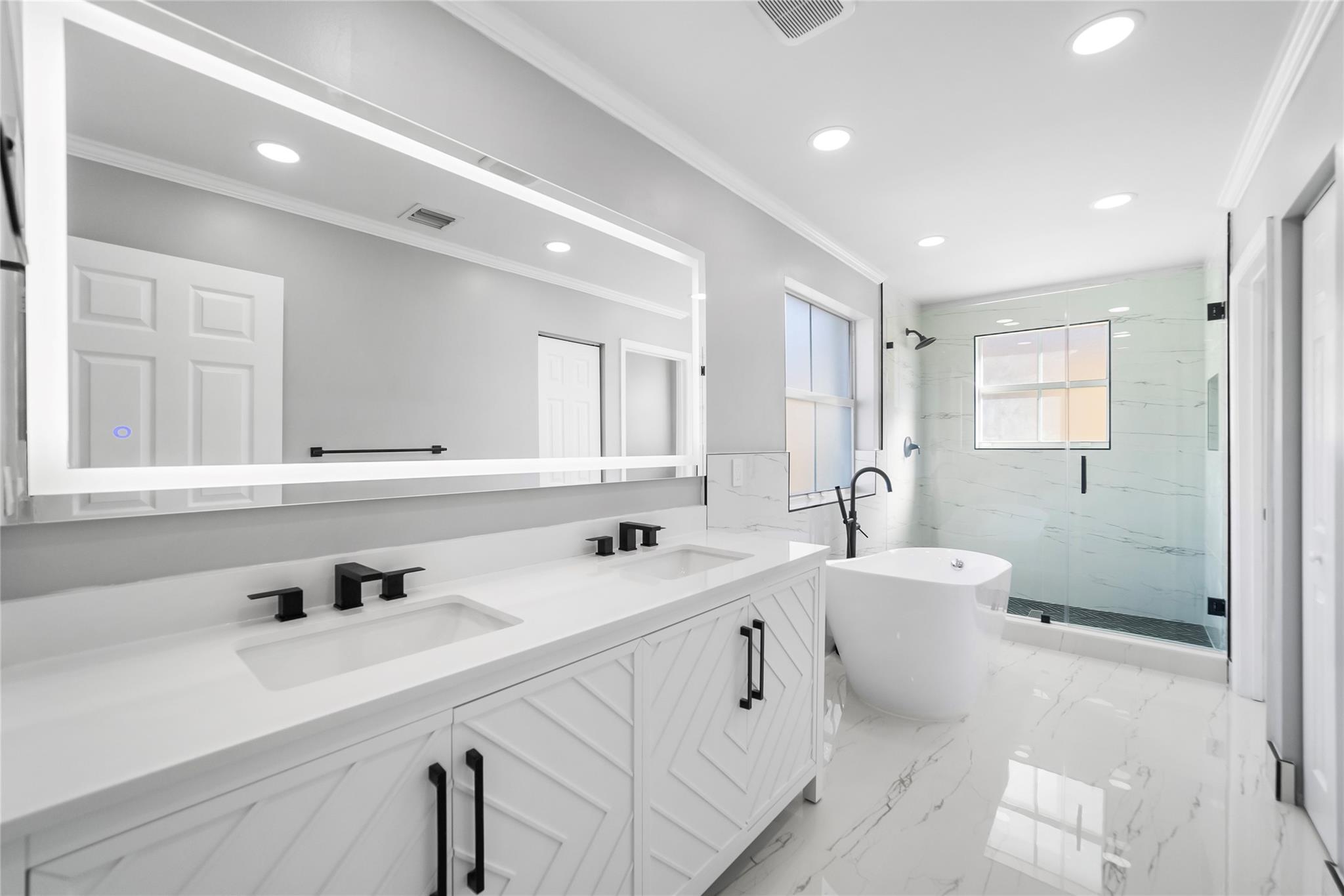 Riviera Isles III 172-36 - Residential Lease