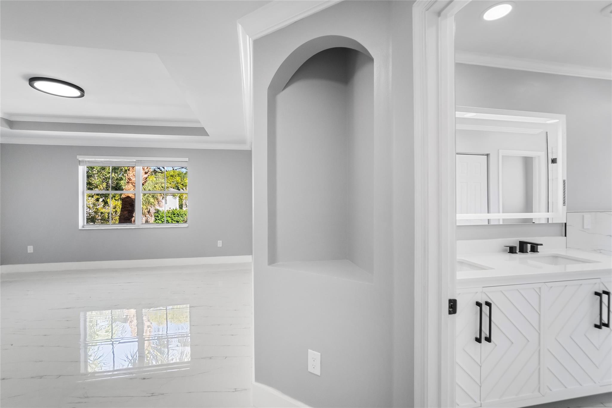 Riviera Isles III 172-36 - Residential Lease