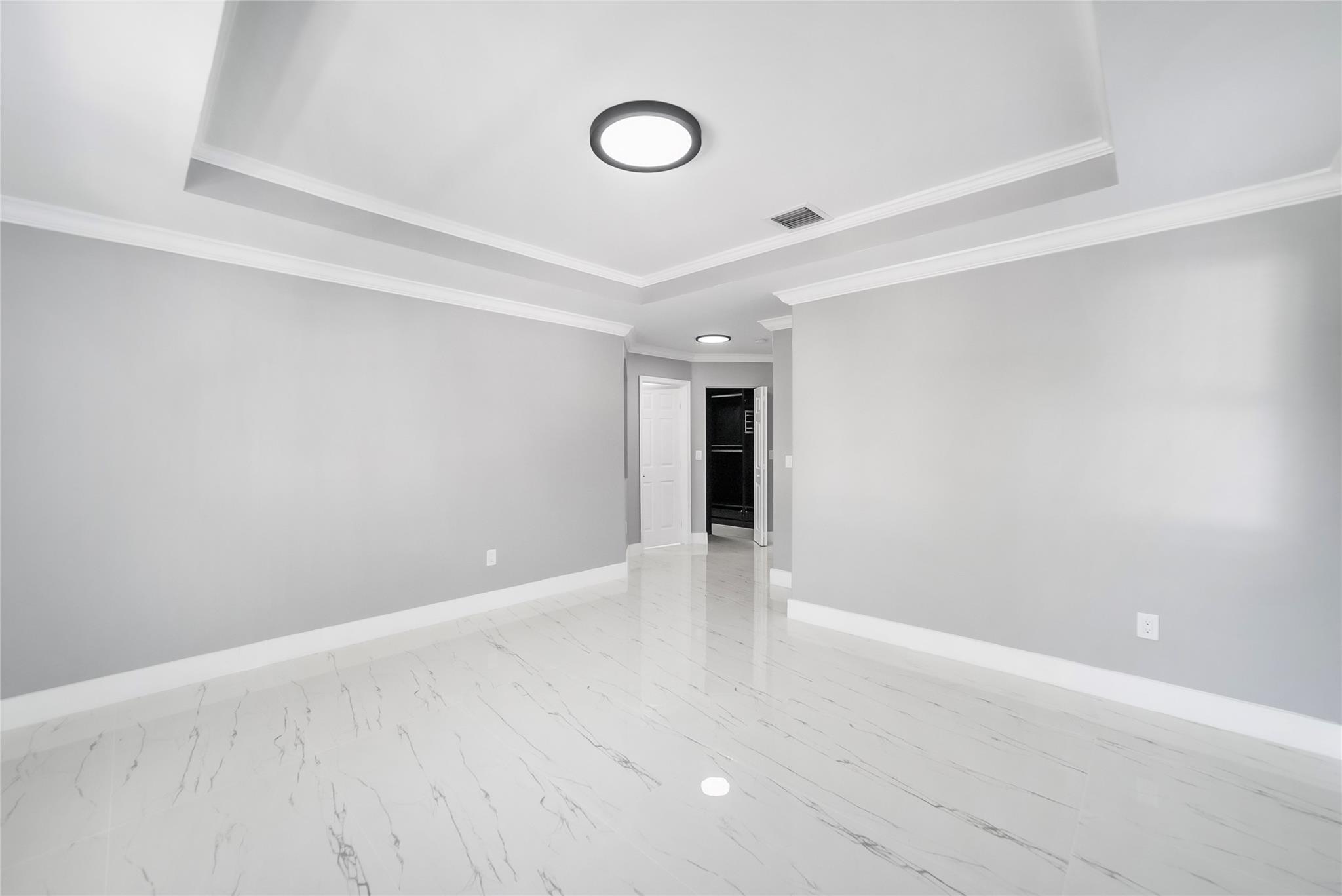 Riviera Isles III 172-36 - Residential Lease