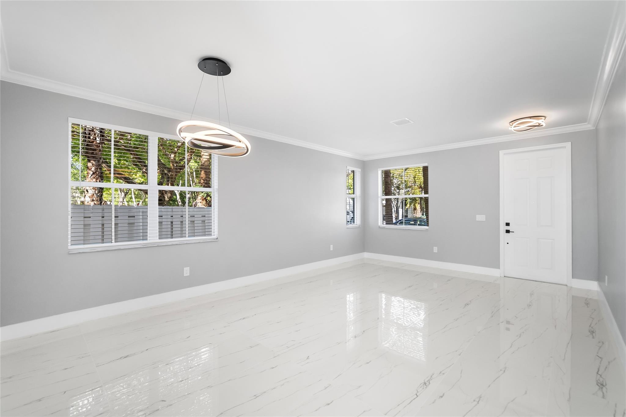 Riviera Isles III 172-36 - Residential Lease