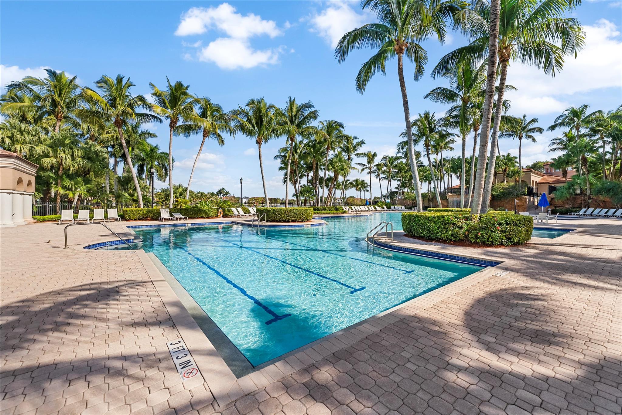 Riviera Isles III 172-36 - Residential Lease