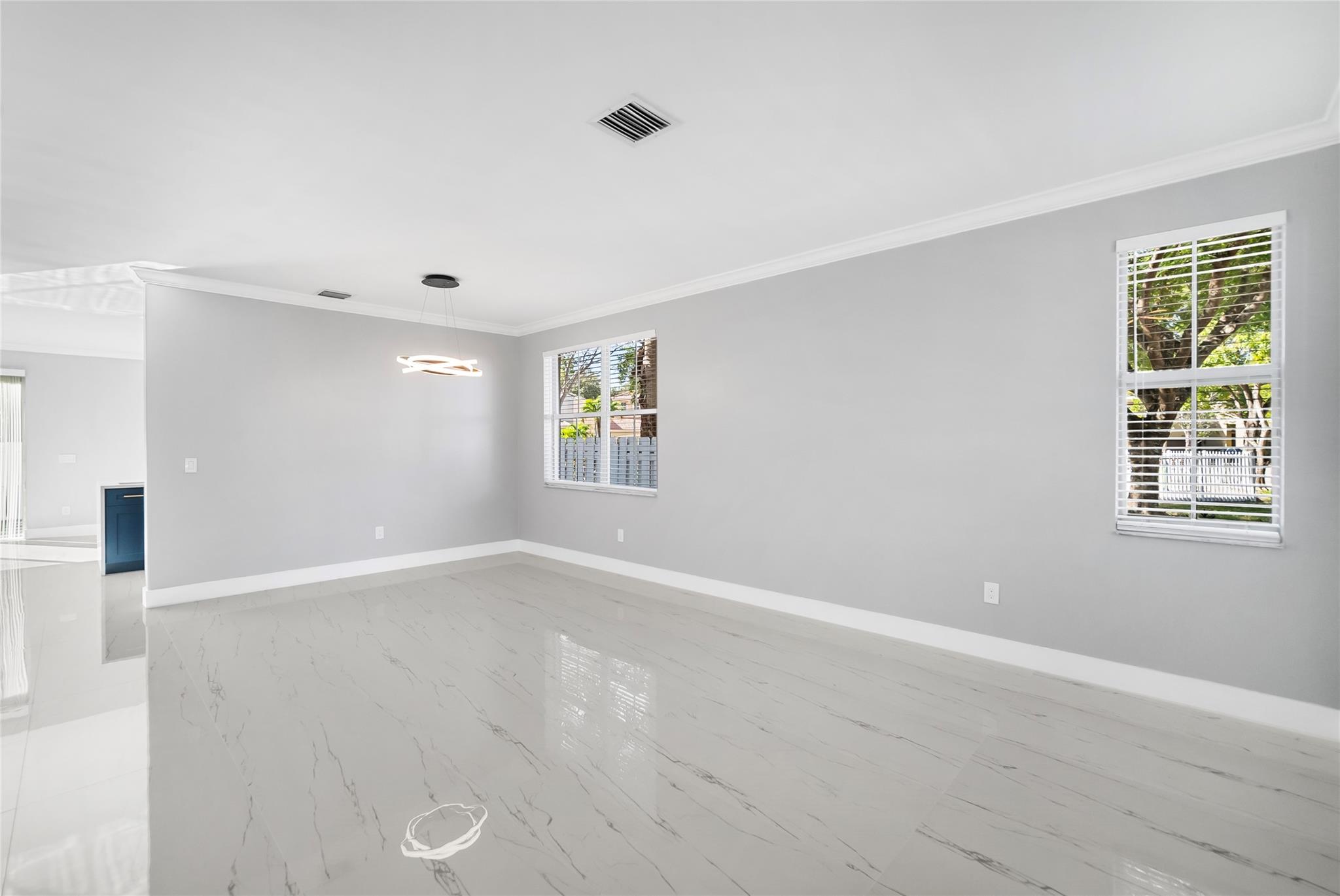 Riviera Isles III 172-36 - Residential Lease