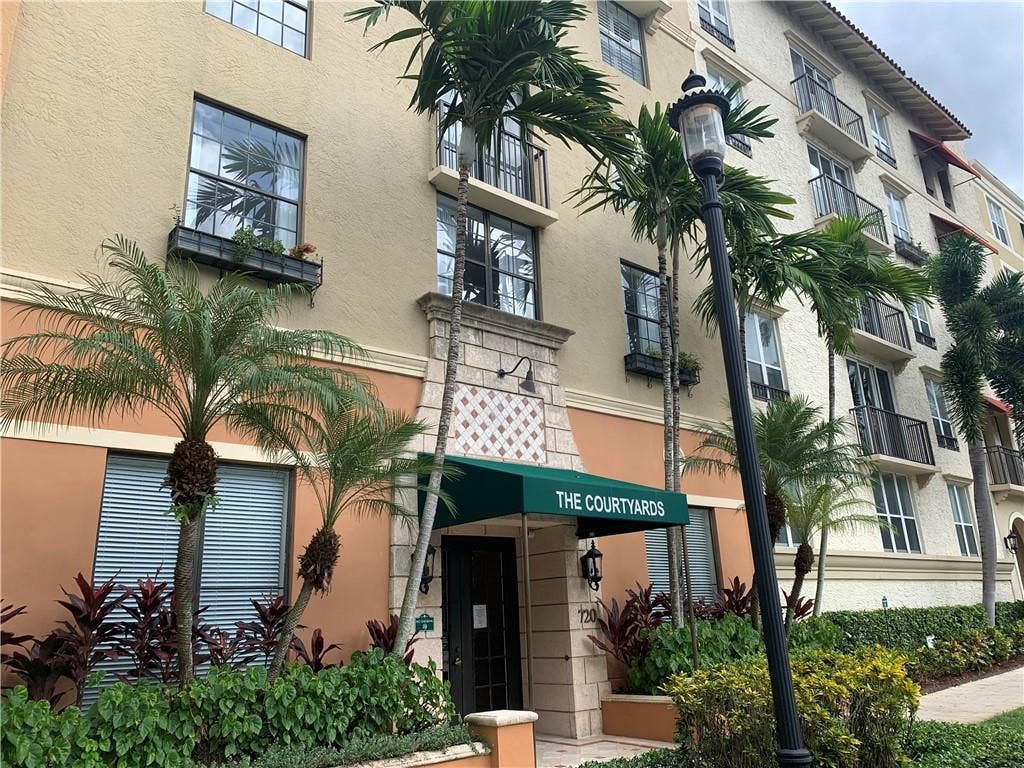 Photo of 630 S SAPODILLA Avenue #323, West Palm Beach, FL 33401 (MLS # B26061852)