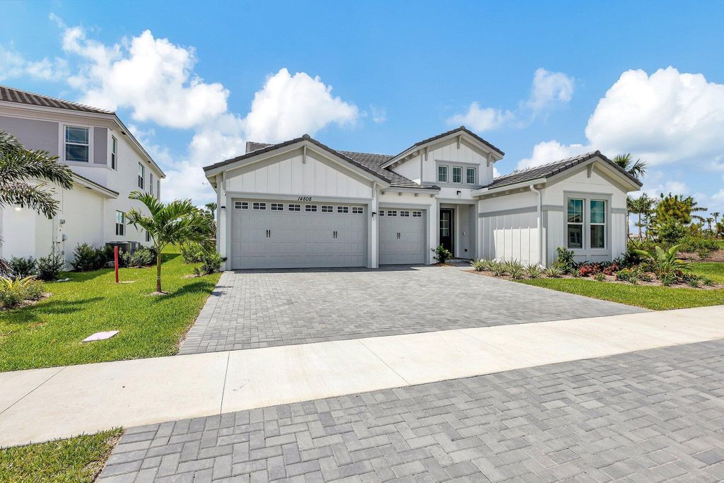 Photo of 14808 Wildwood Circle, Westlake, FL 33470 (MLS # R11162949)