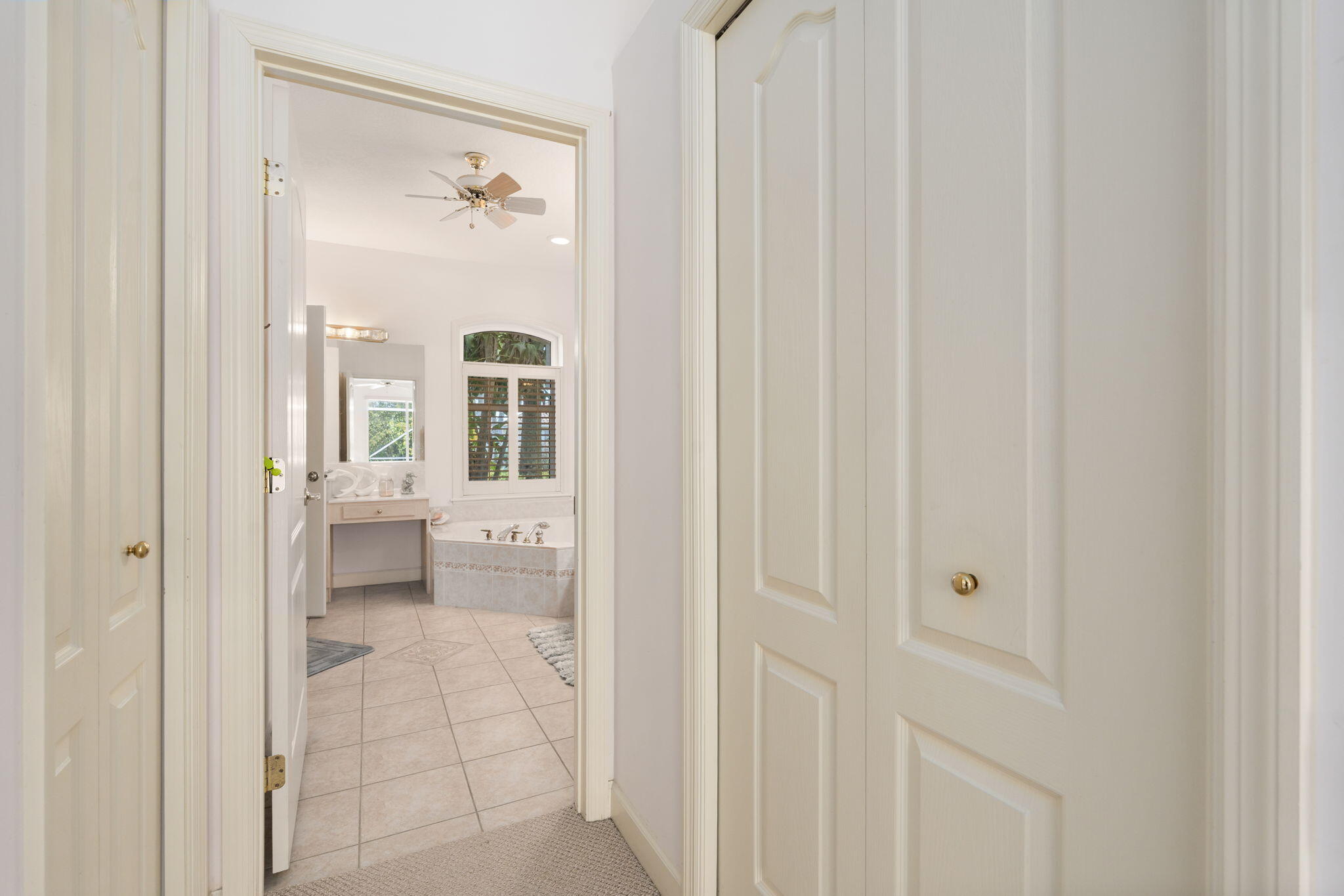 LOST LAKE AT HOBE SOUND - Residential