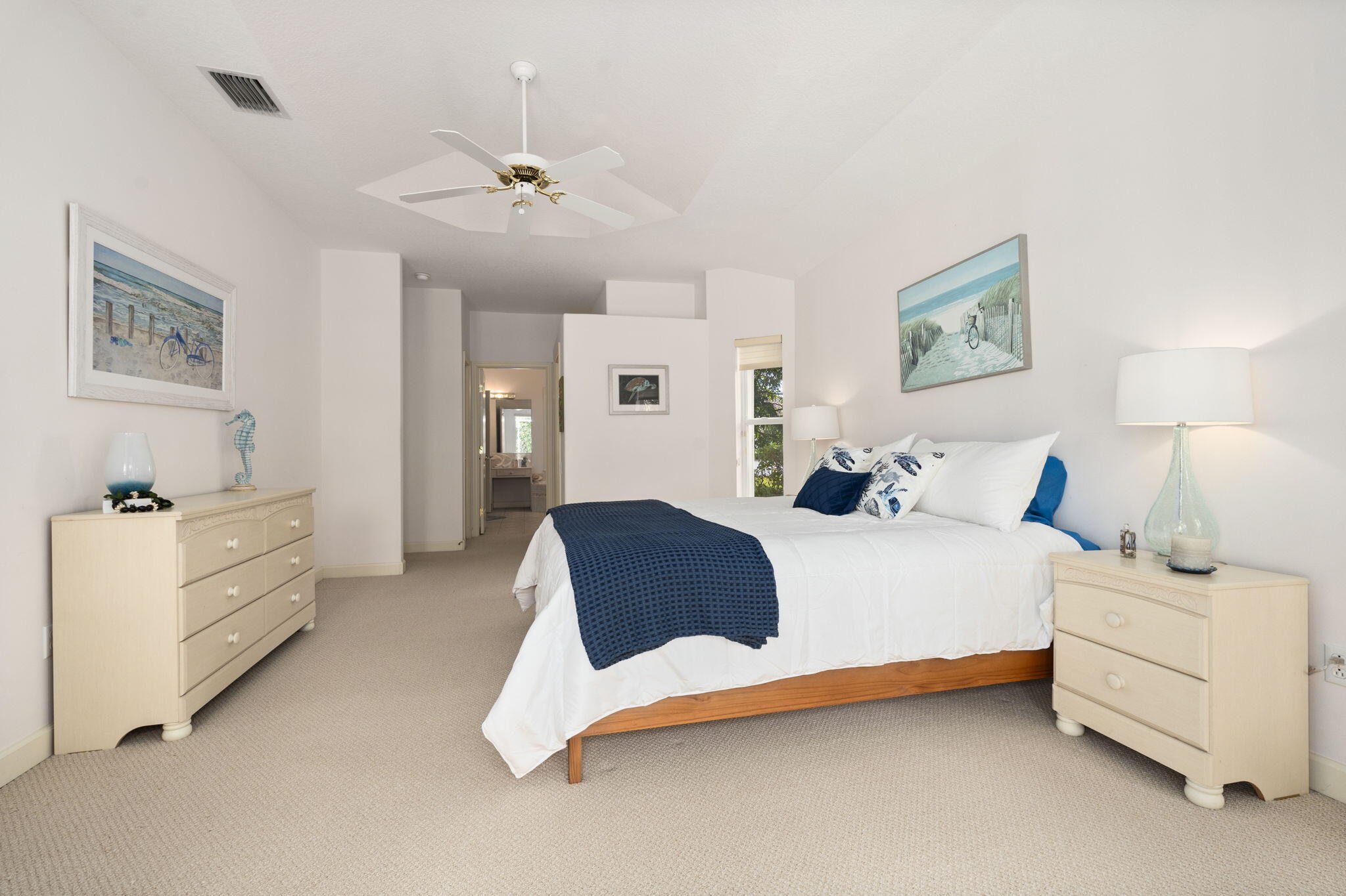 LOST LAKE AT HOBE SOUND - Residential