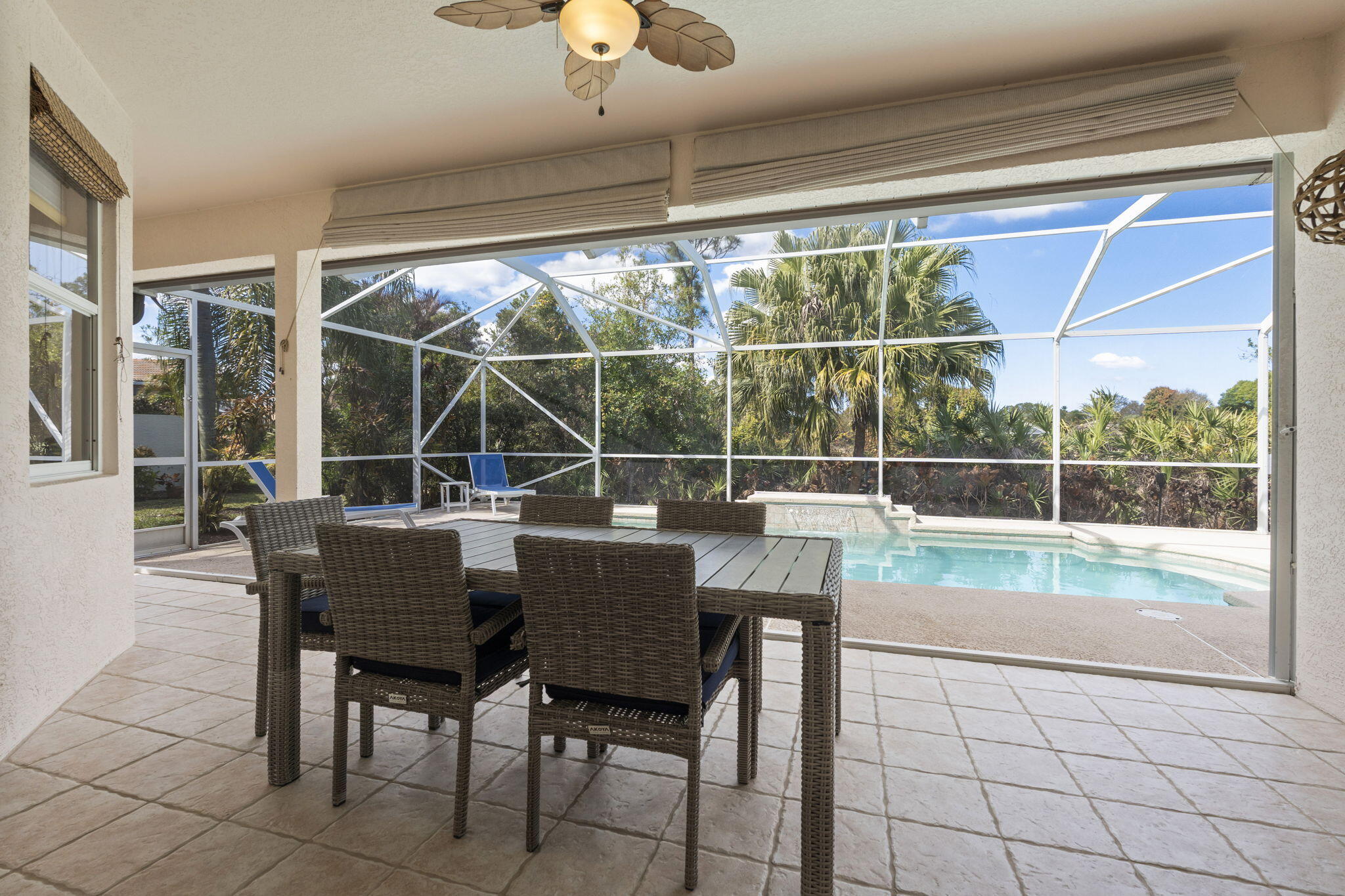 LOST LAKE AT HOBE SOUND - Residential